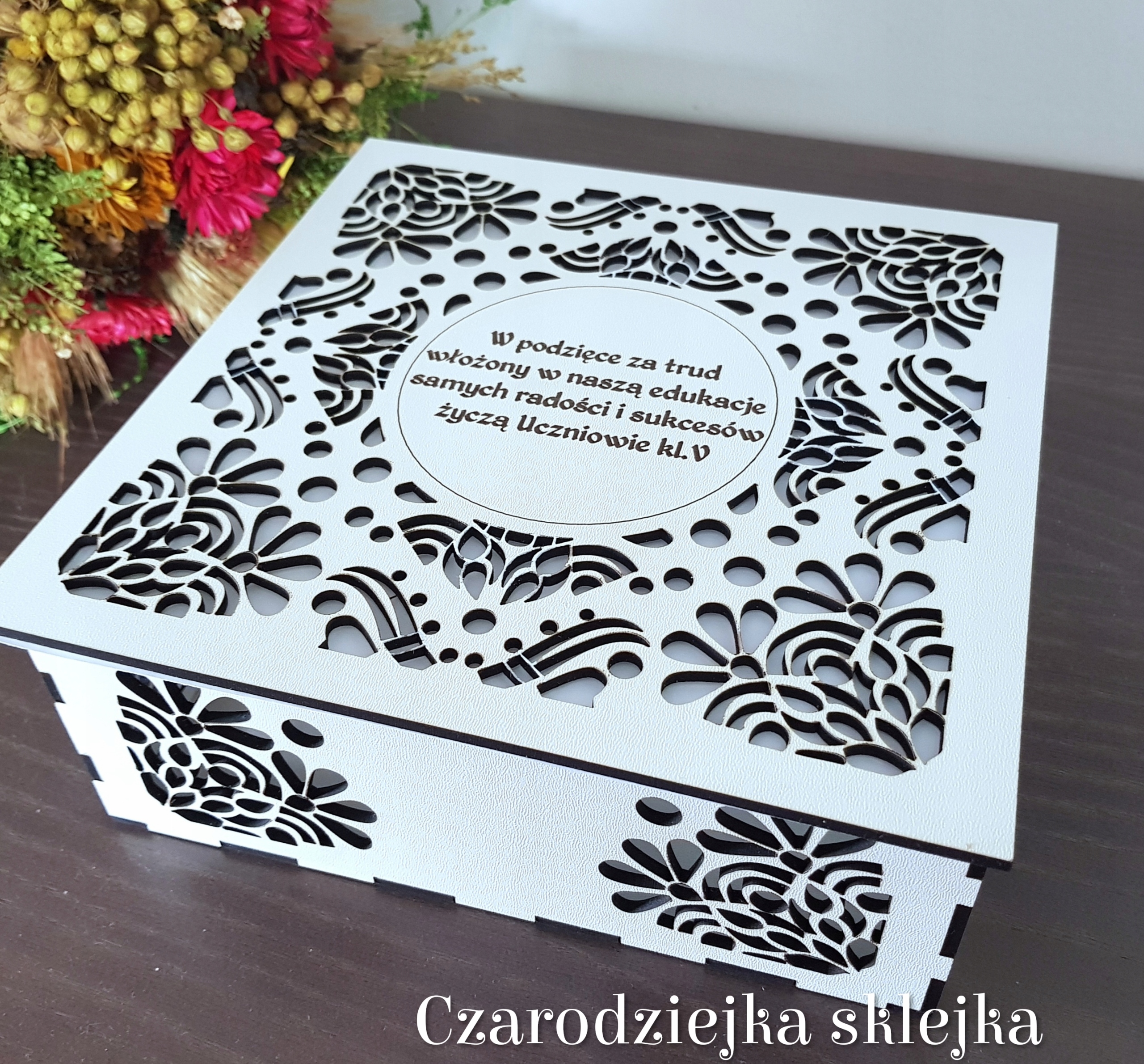 

Szkatułka Zakończenie roku szkolnego na słodycze