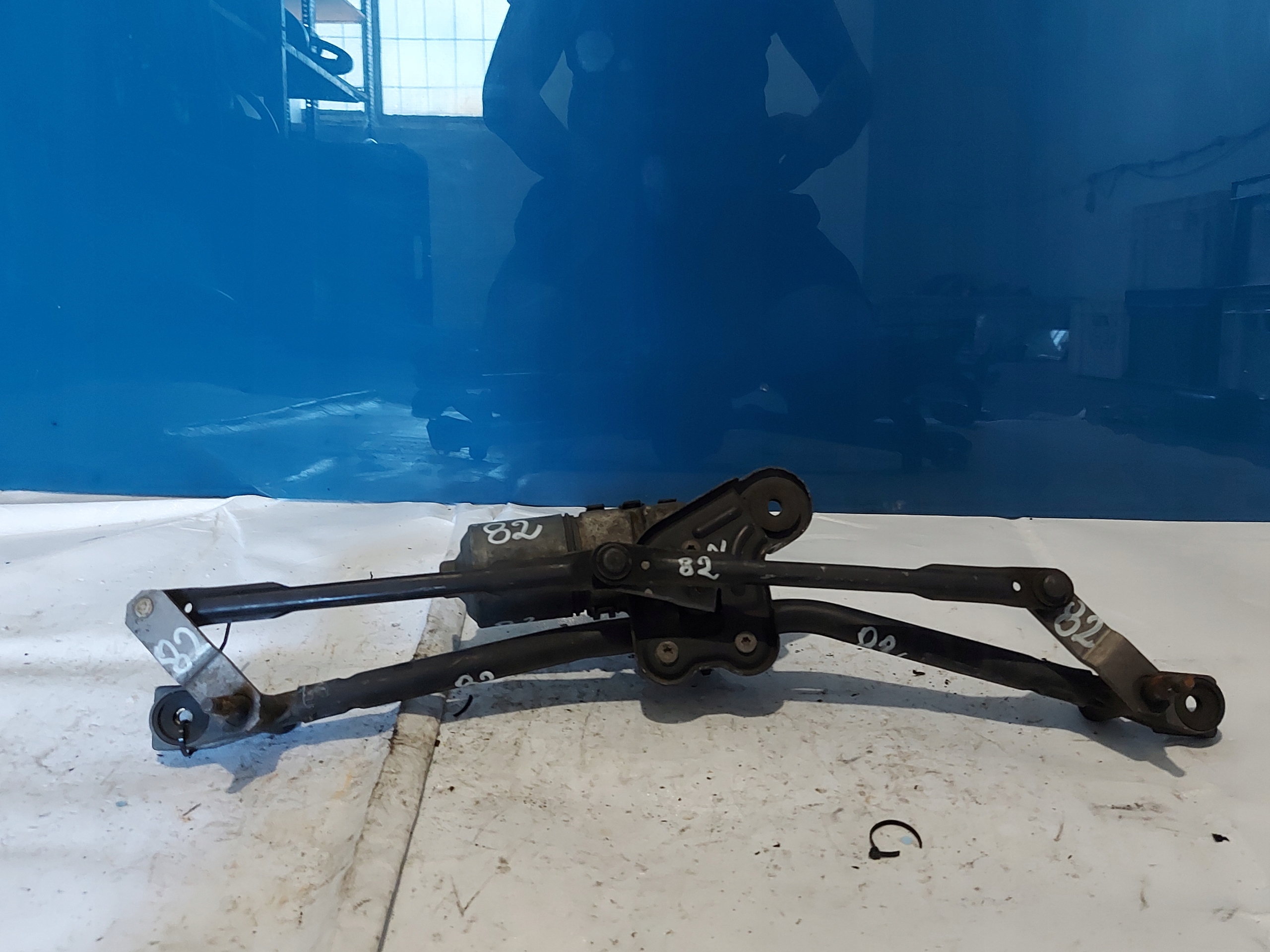 wiper mechanism JAGUAR X-TYPE 0390241708 front