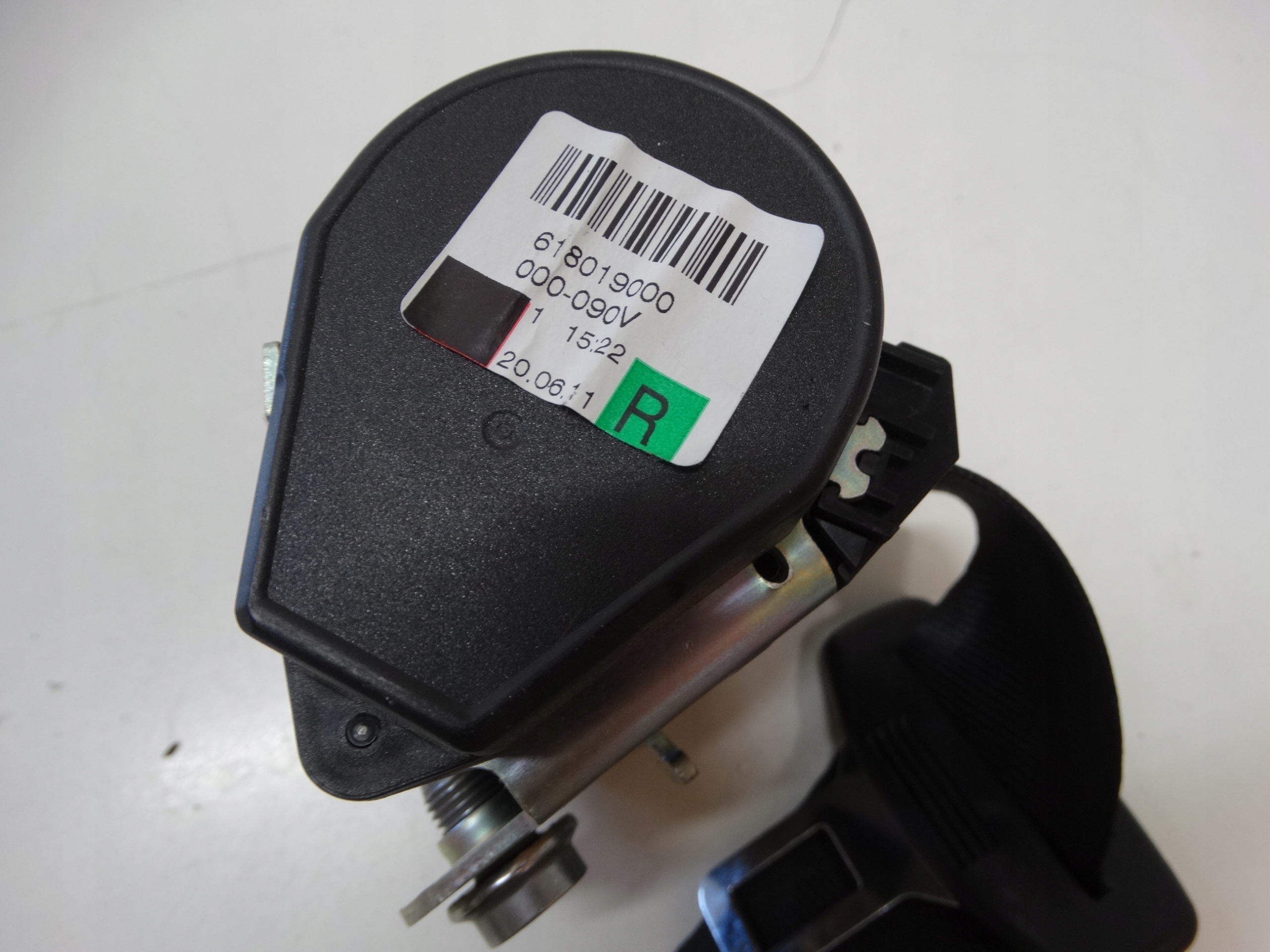 Gurten Sicherheits rechts heck VW GOLF VI 618019000