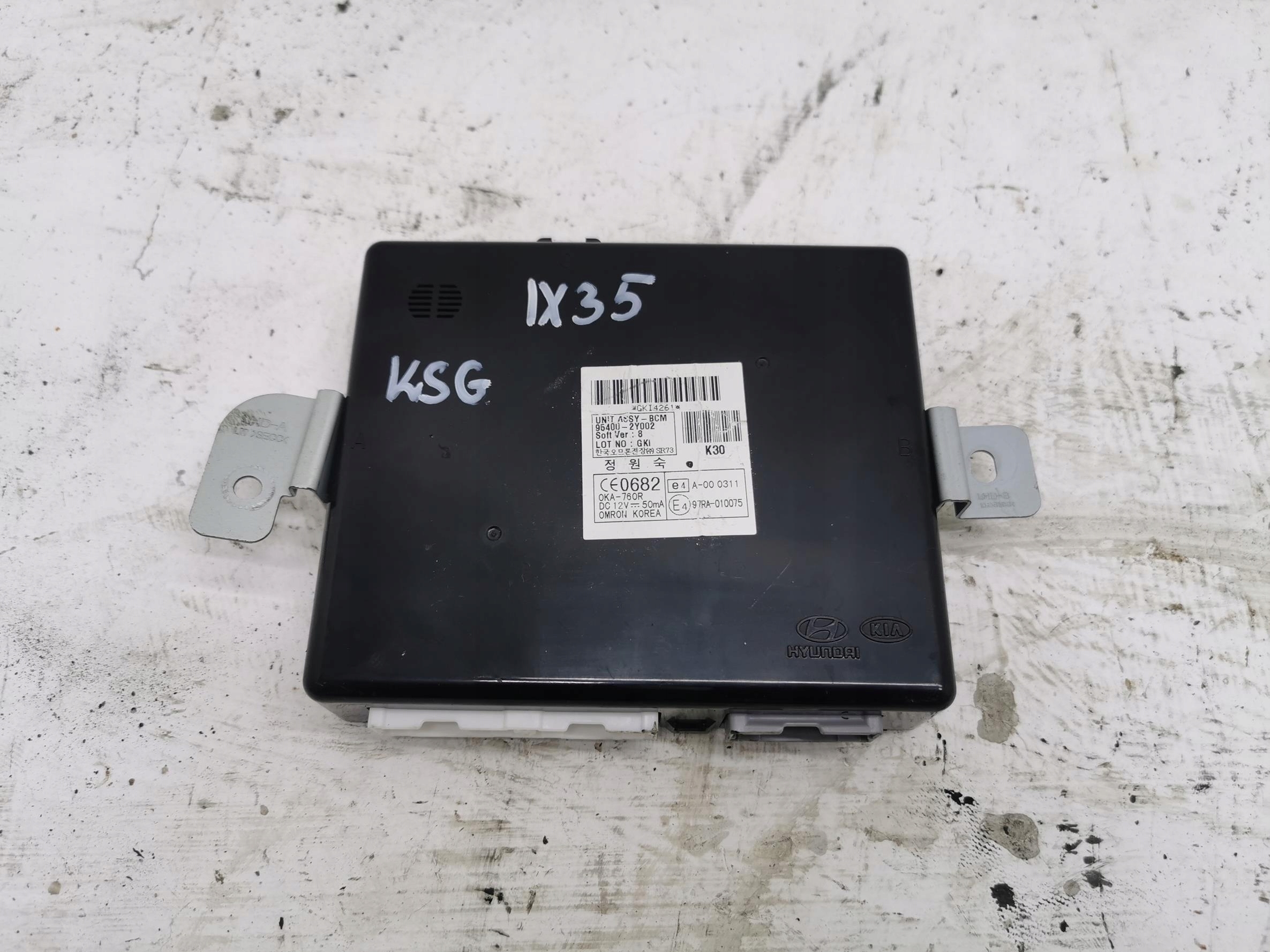 control unit module BCM HYUNDAI IX35 95400-2Y002 10-15