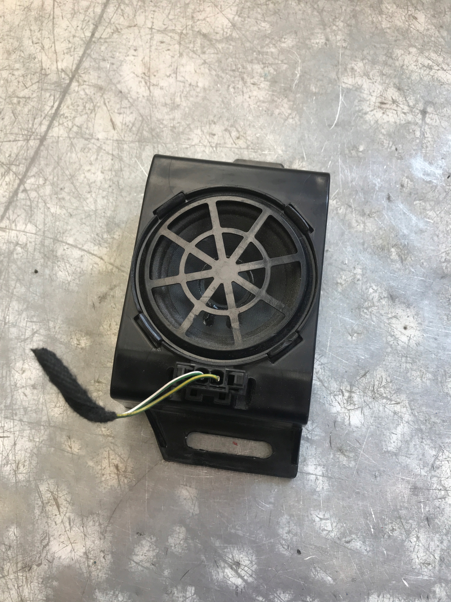 speaker BUZER PDC PORSCHE CAYENNE 7PP035709A