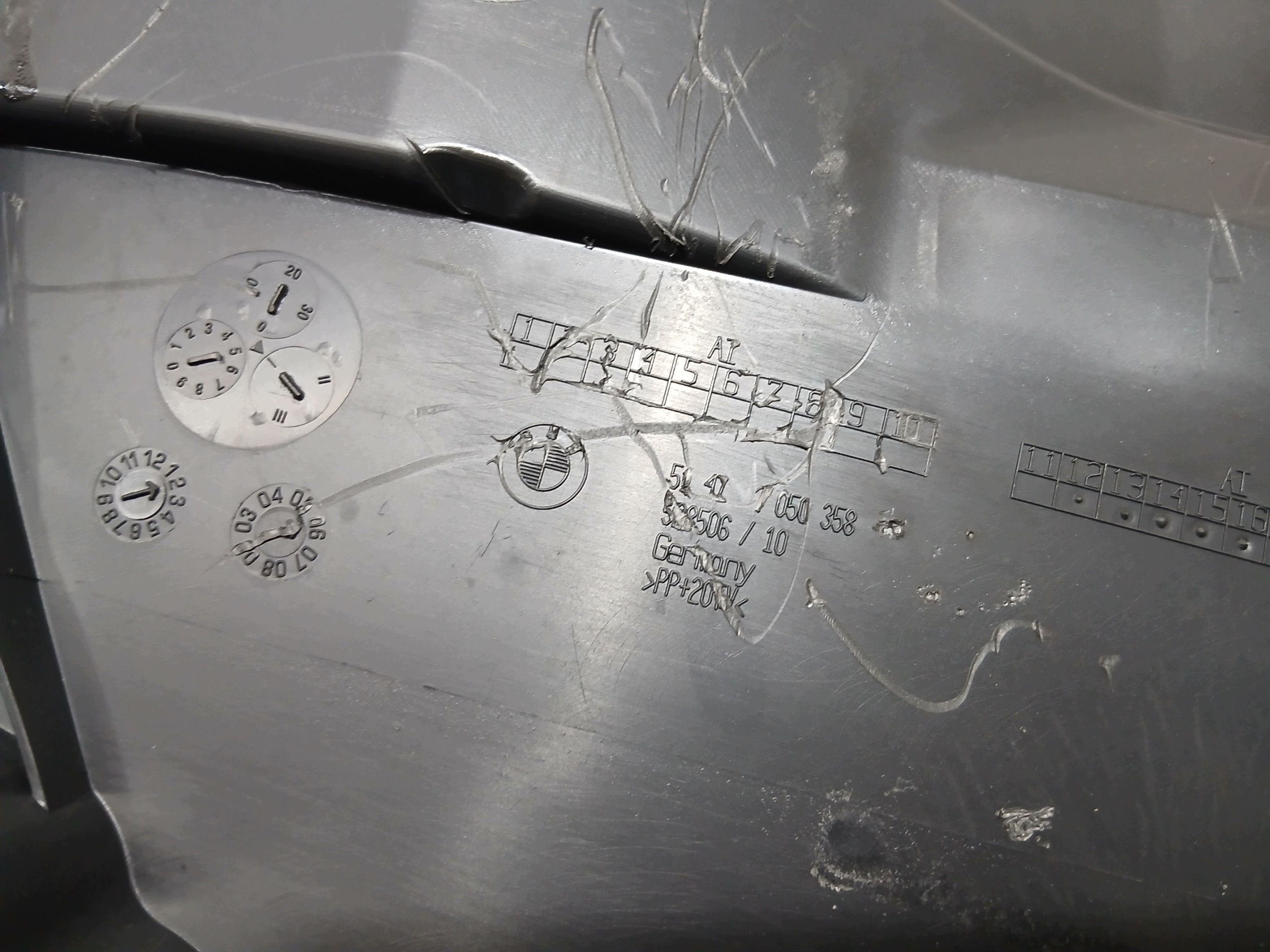 cover boot floor well BMW E61 OE 7050358 (0001319)