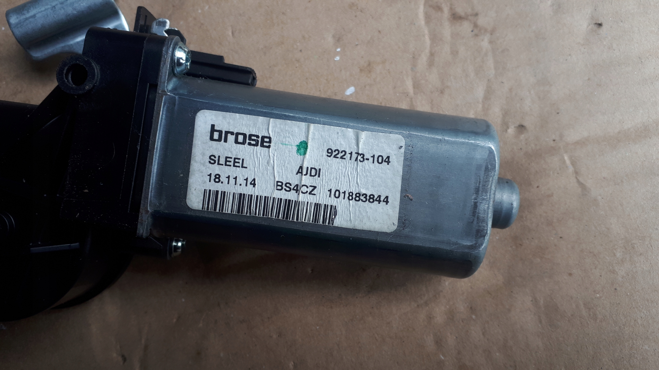 A6 C7 Motor Regulations- SITZ 924117-101
