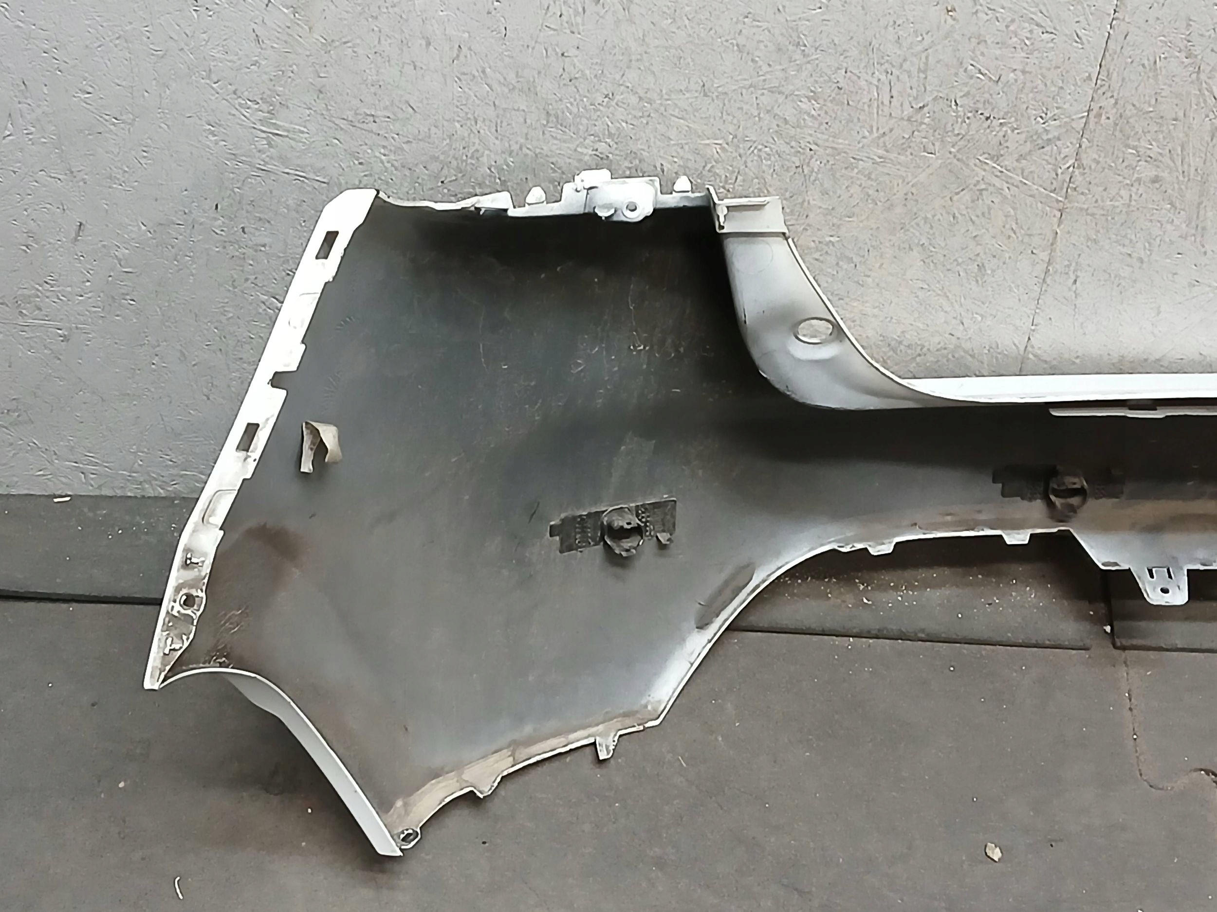Stoßstange heck RENAULT CLIO IV 4 HB