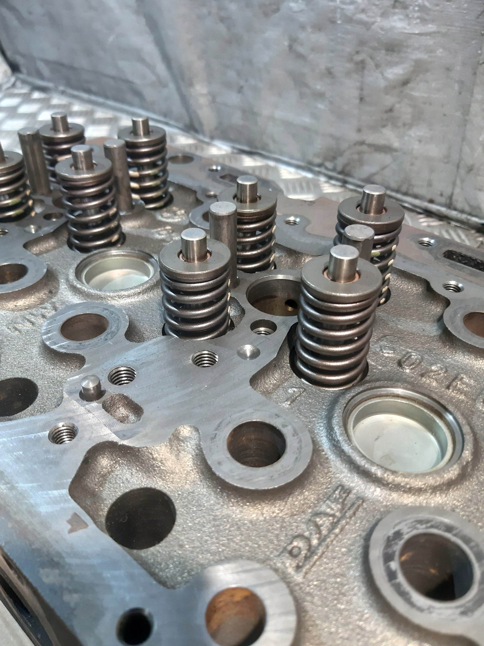 1694462 SOLARIS DAF PACCAR TESTATA Motore CYLINDRA