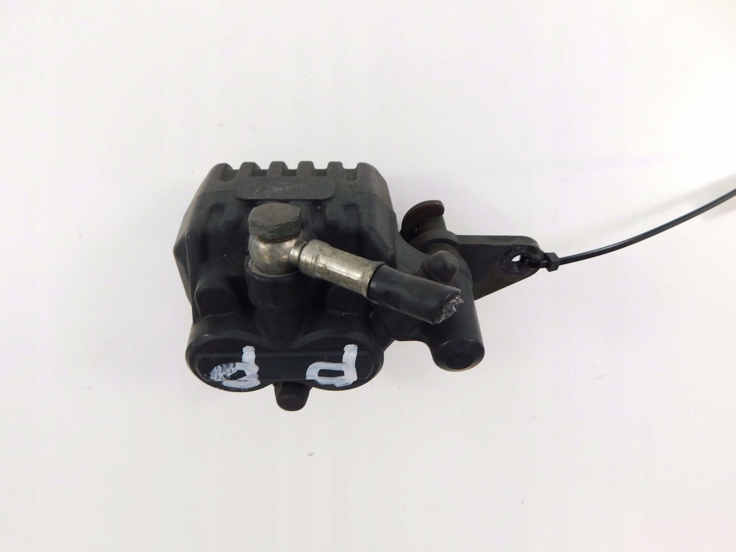 PIAGGIO X10 350 ZACISK HAMULCA PRZÓD PRAWY