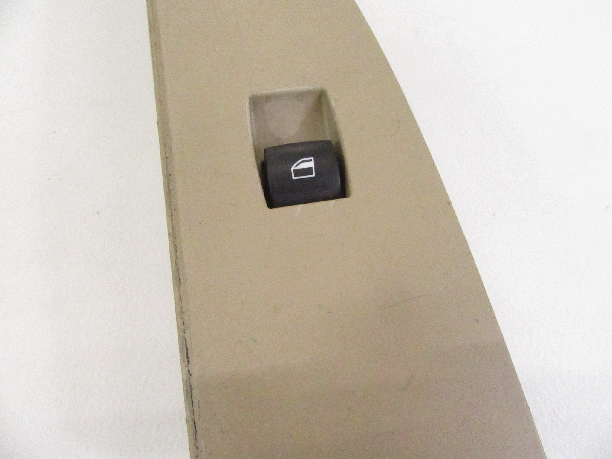 switch windows right front BMW e60 e61 sedan KOMBI EUROPA