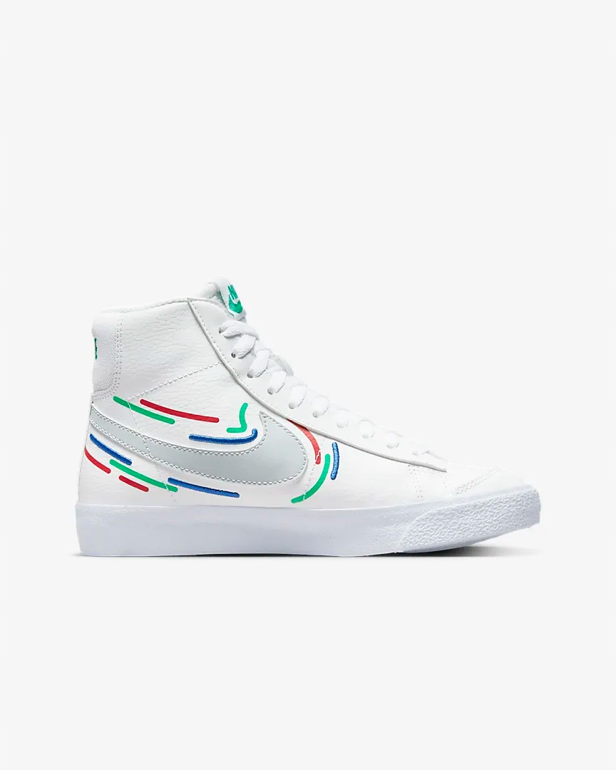 Dámské boty Nike Blazer FB8023-100 vel. 38,5