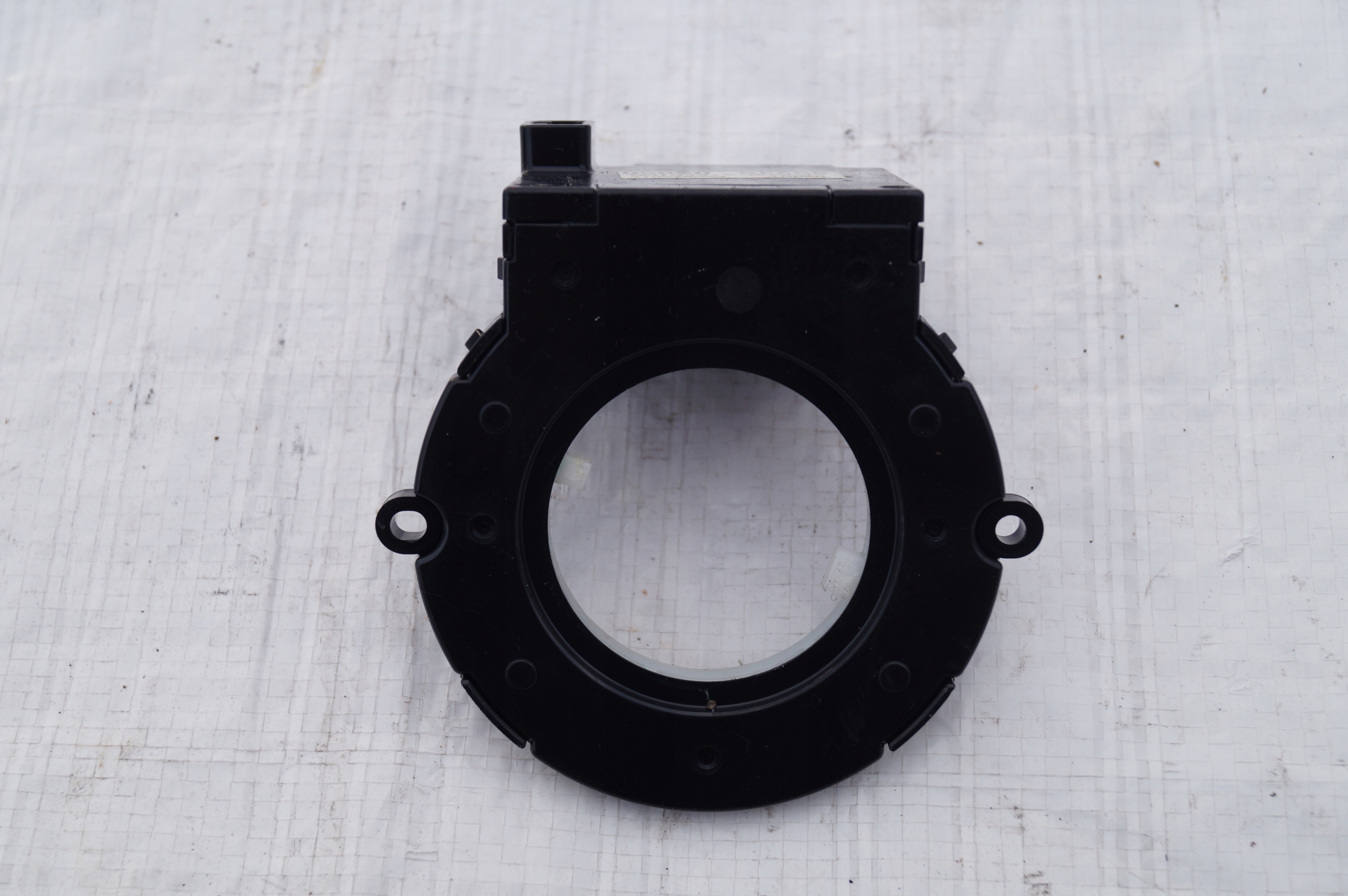 2 - ДАТЧИК УГЛА ПОВОРОТА РУЛЯ TOYOTA HIGHLANDER 89245-02050