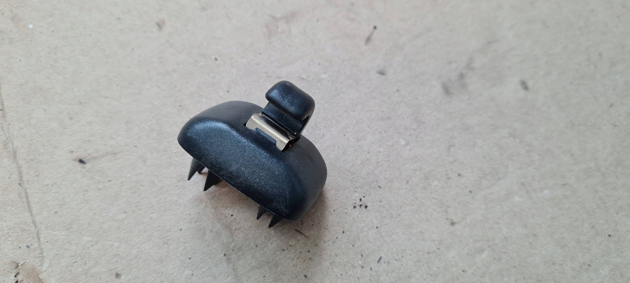 A4 B9 8W bracket holder DASZKA 8W0857562A A5 8W Q5 80A A4 B7 B8
