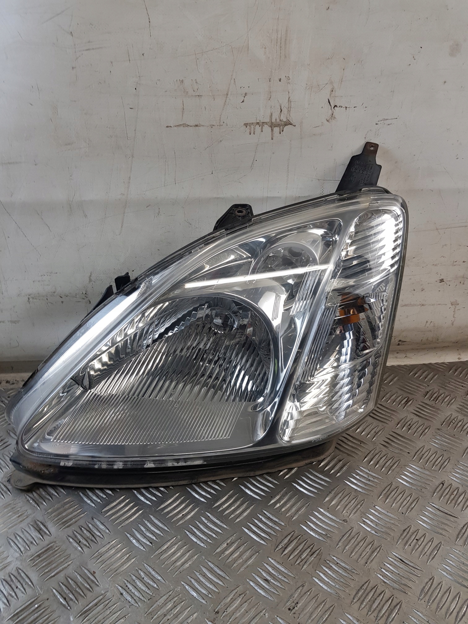 light left front P1529 HONDA CIVIC VII 01R- EUROPA