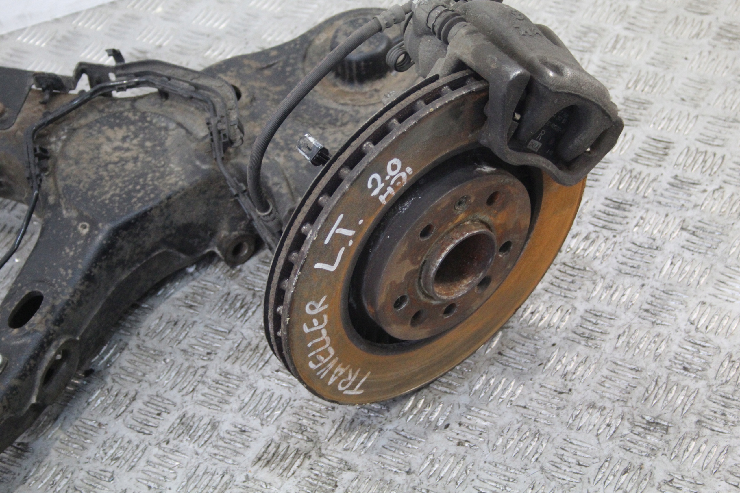 arm swing left rear part PEUGEOT TRAVELLER
