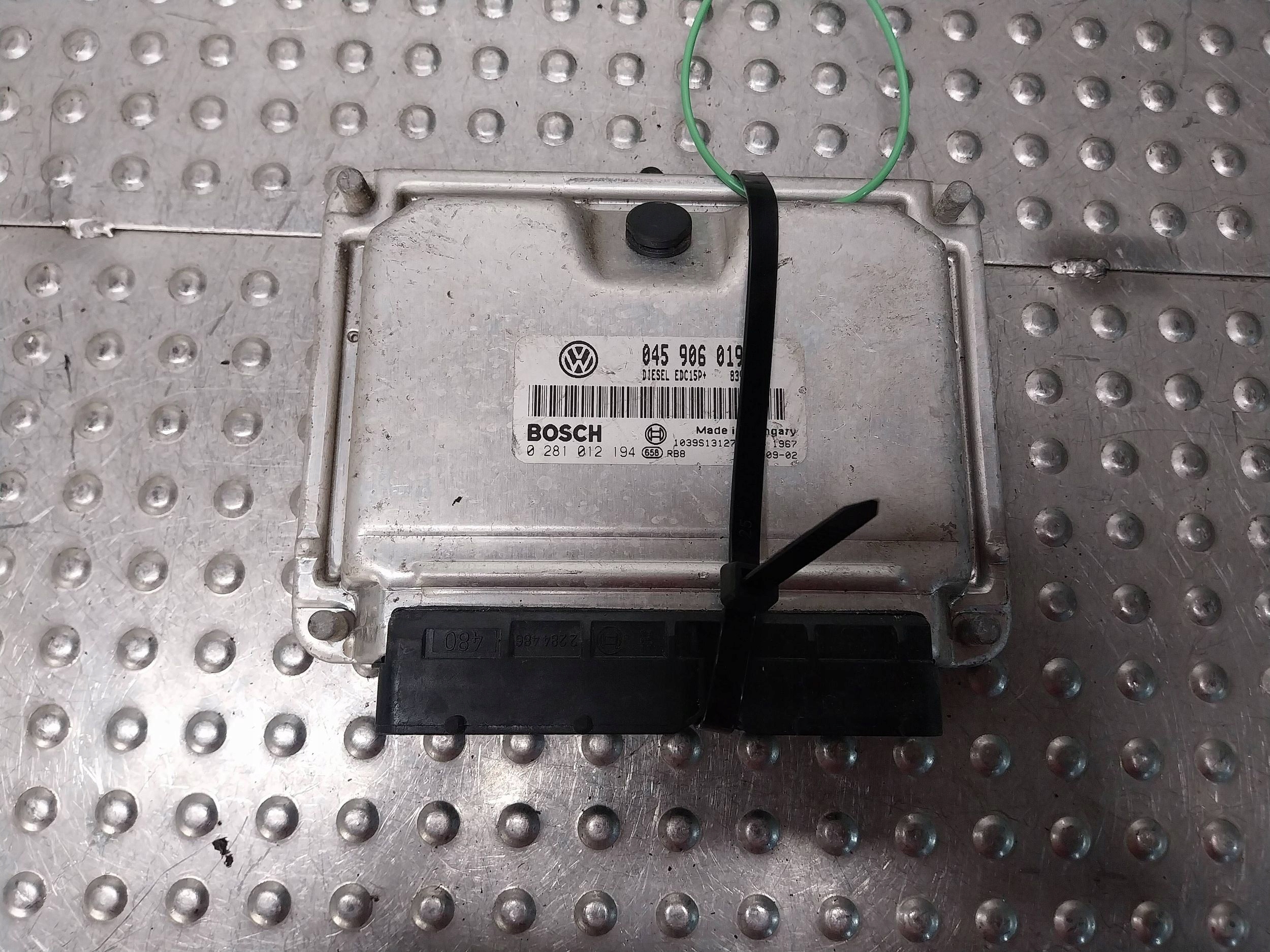 control unit computer of the engine ECU 0281012194 045906019BP VW POLO IV 1.4 TDI
