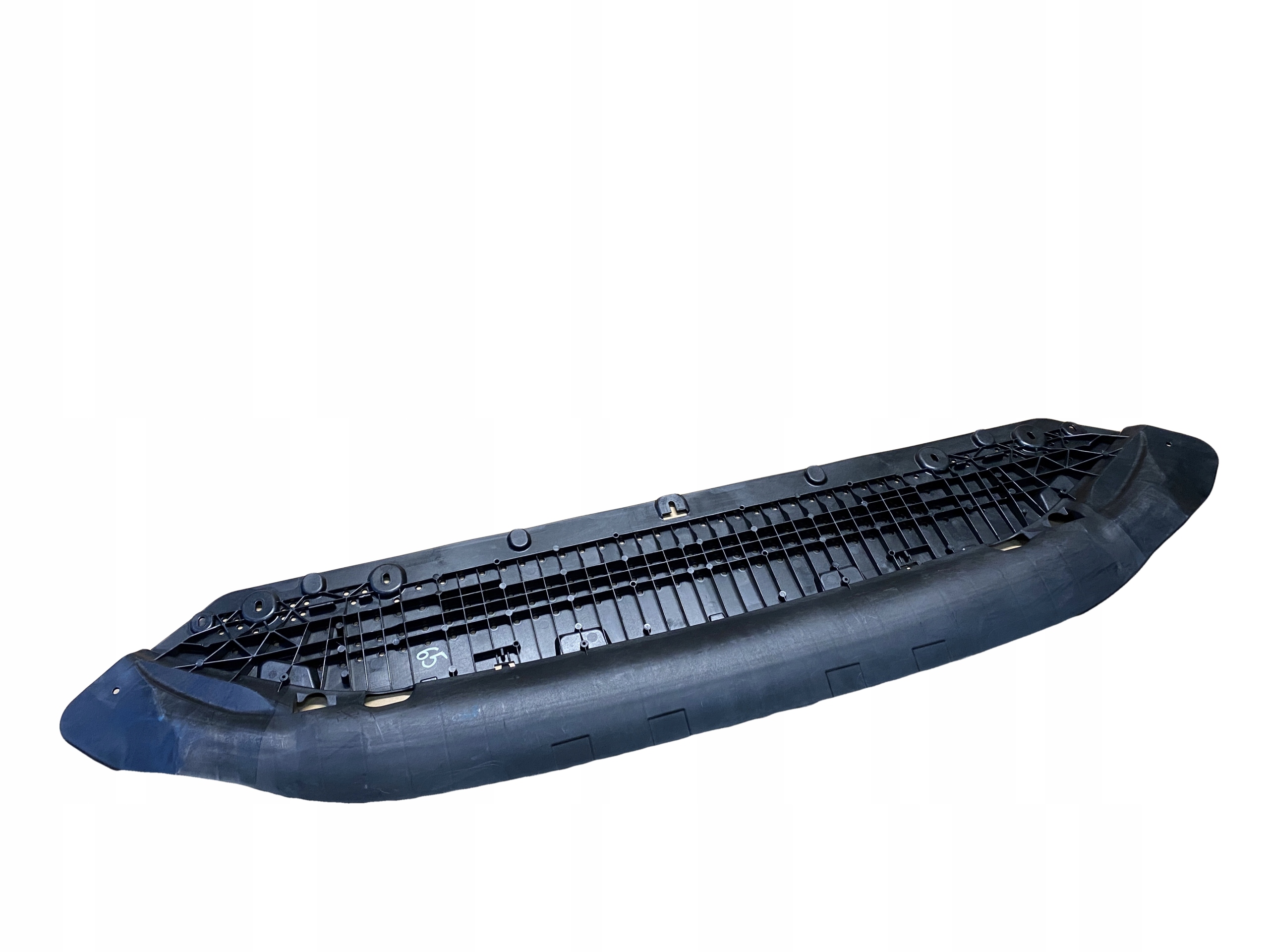 8W0807611F 8W0807611F - AUDI A4 8W B9 Sline LIFT защитная пластина под бампер