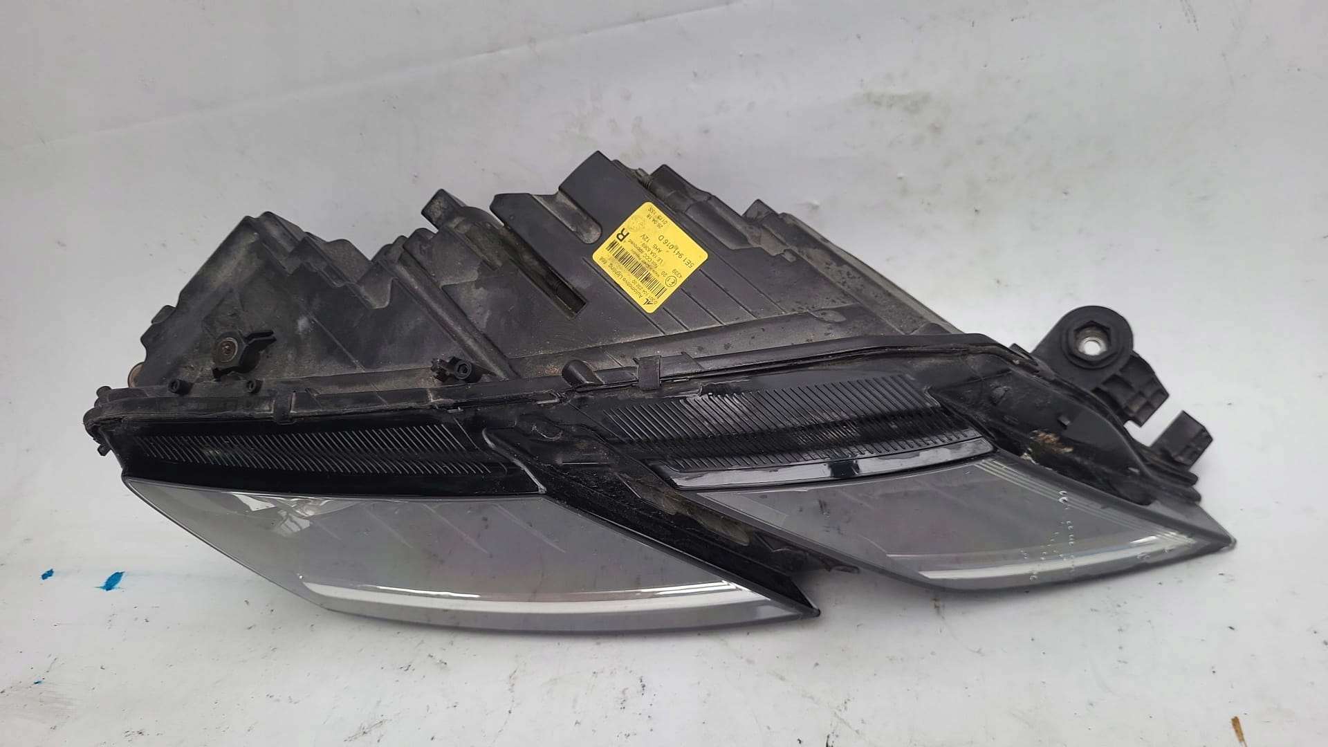 SKODA OCTAVIA III 3 LIFT 16-20 light front right 5E1941016D