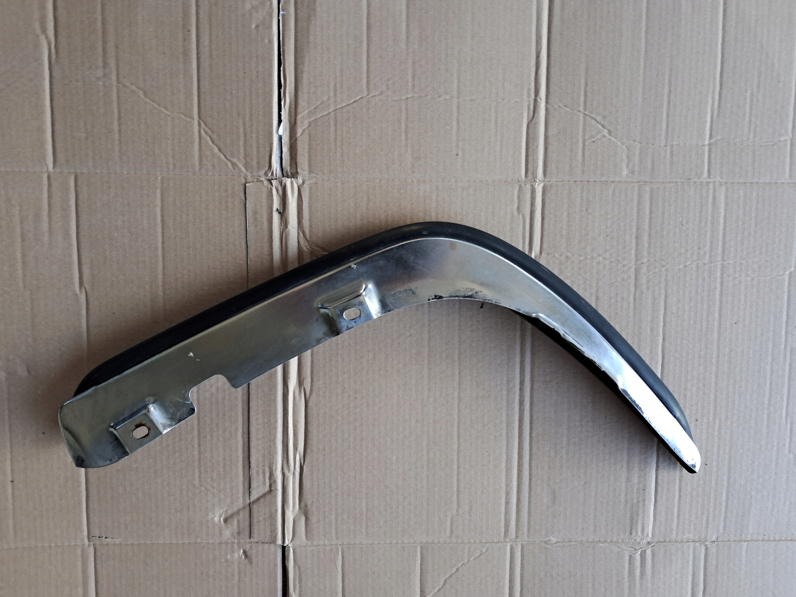 cap of a bumper front MERCEDES W116 1168802470