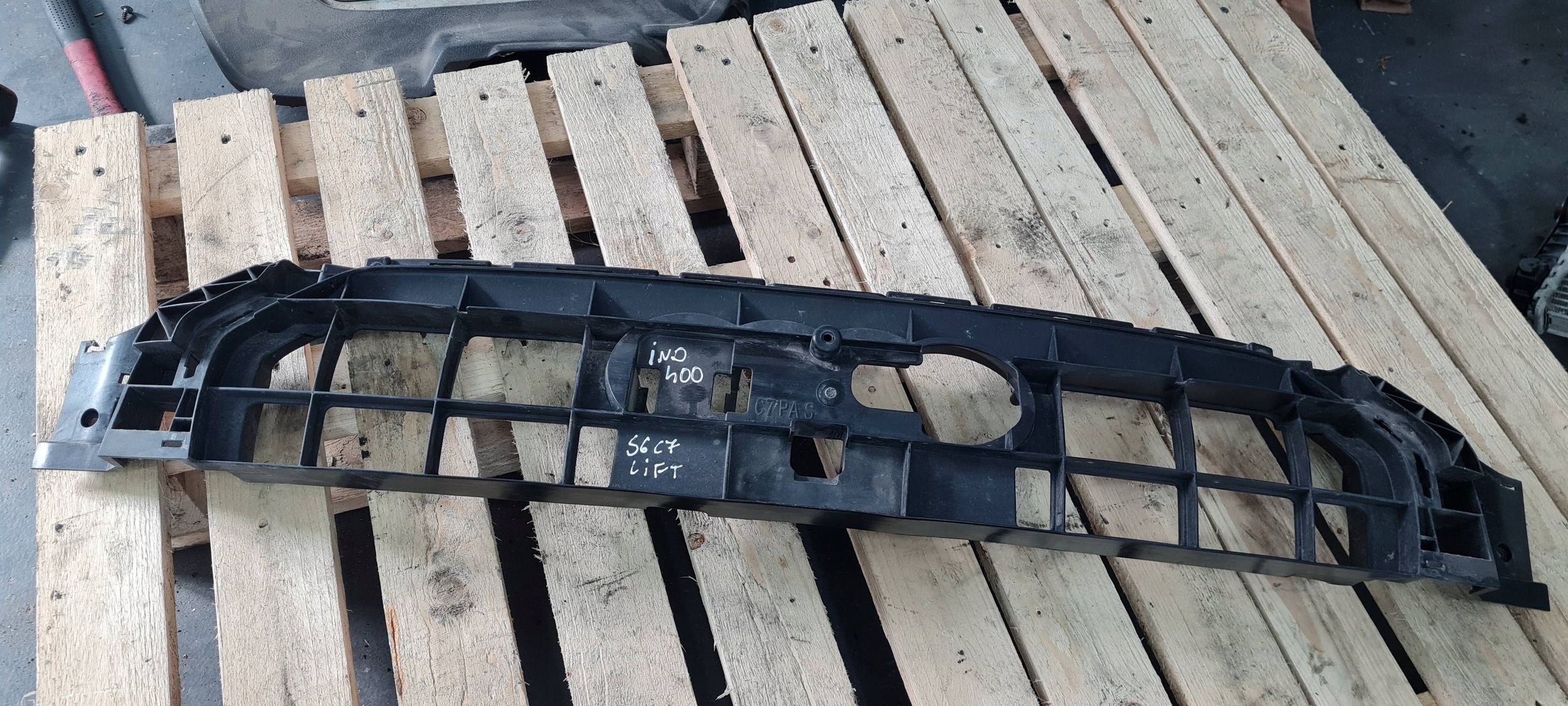 S6 C7 4G LIFT support holder frame GRILLA bumper front 4G0807233F