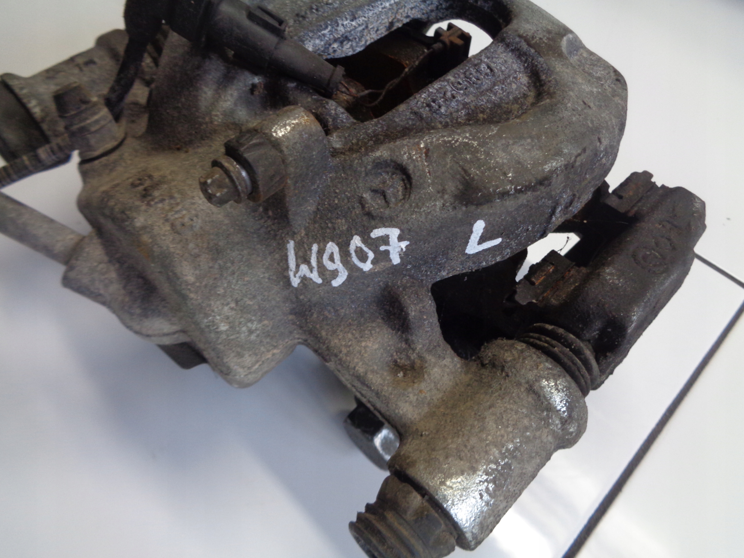 MERCEDES W907 caliper brake left T A9074232500