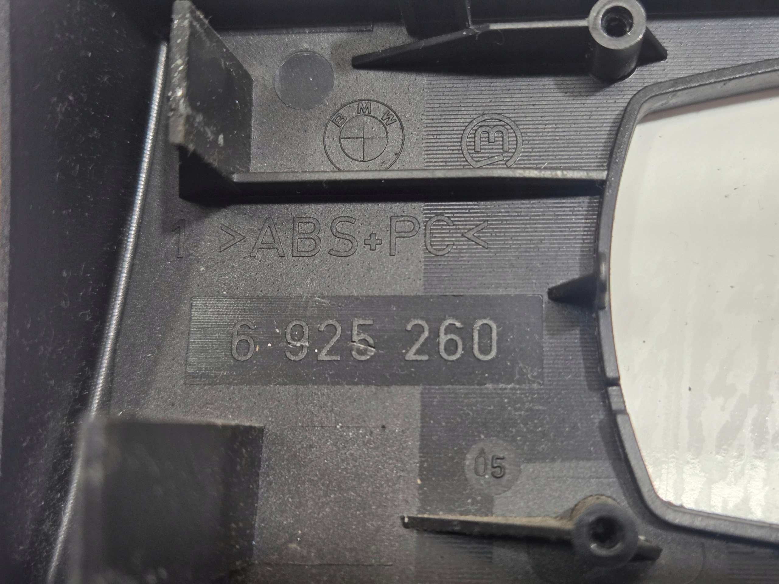 châssis PRZELACZNIKA feux BMW E60 E61 EU OE 6925260 (0001218)