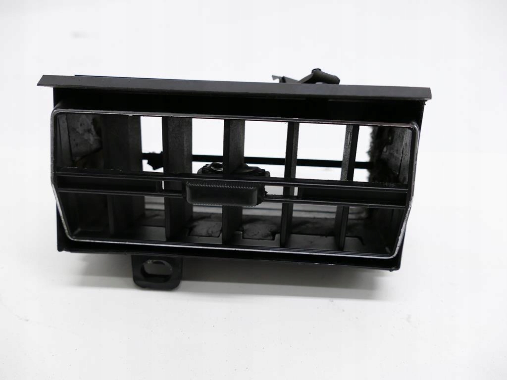 1268310630 - MERCEDES S W126 300 SE SEC вентиляционная решетка P. P.