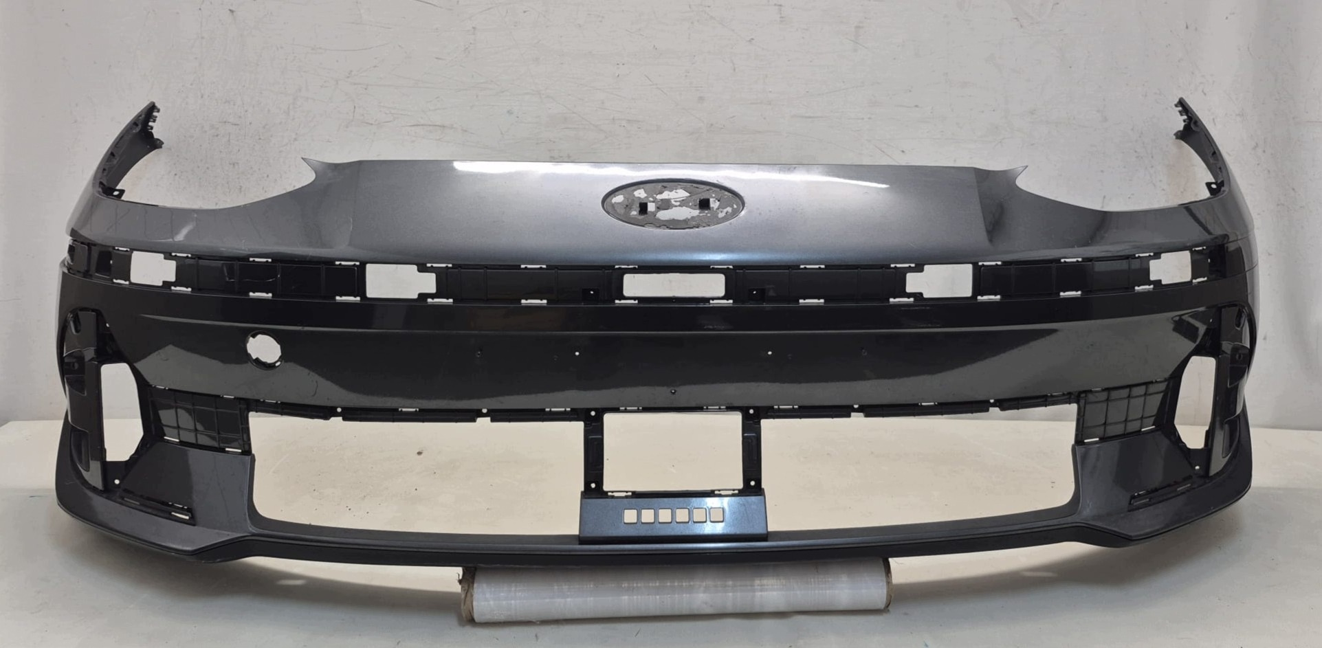 HYUNDAI IONIQ VI 6 22- bumper front front PDC 86511-KL000