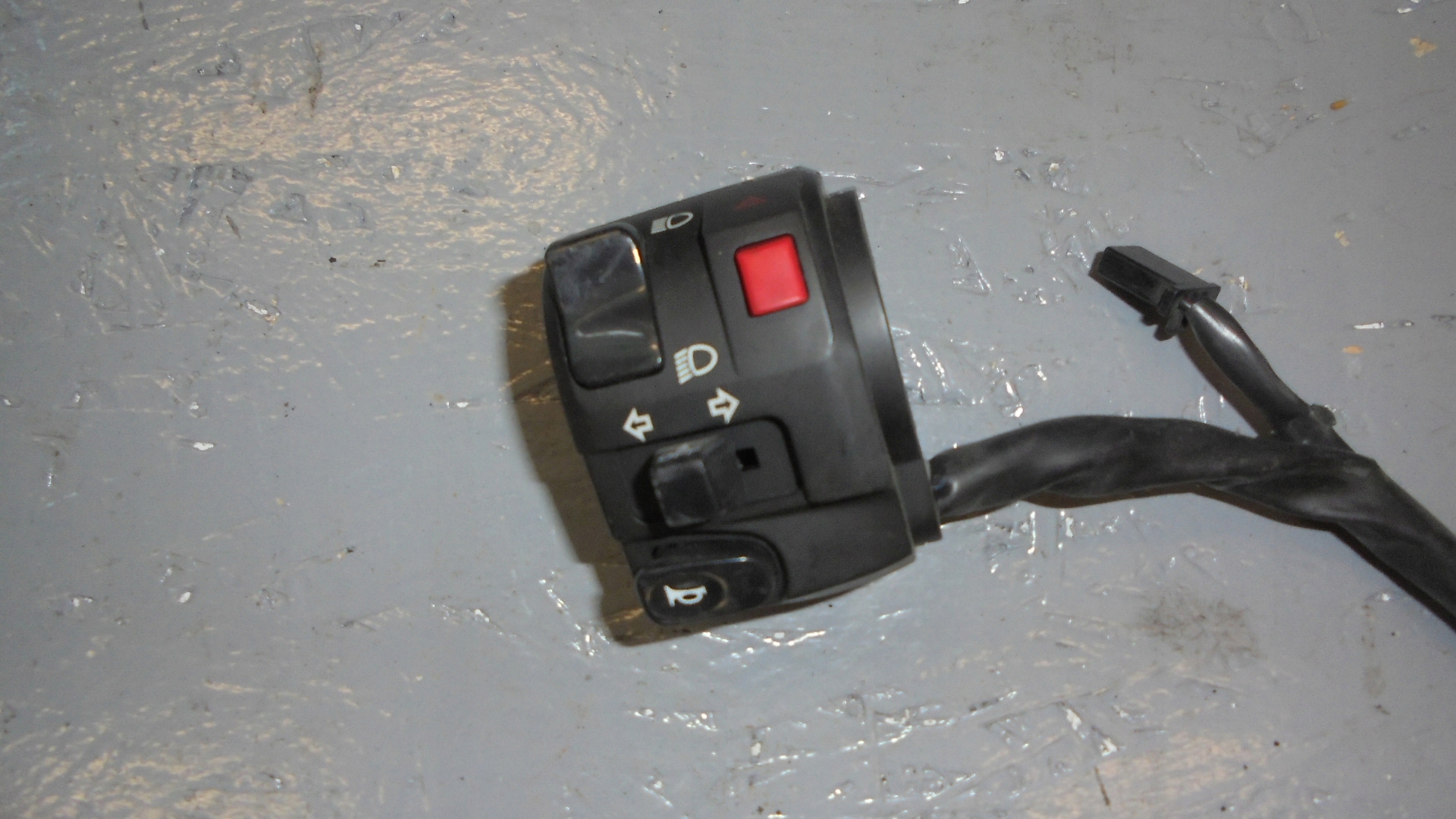 123458467 - KAWASAKI ER6F ER6 F выключатель света