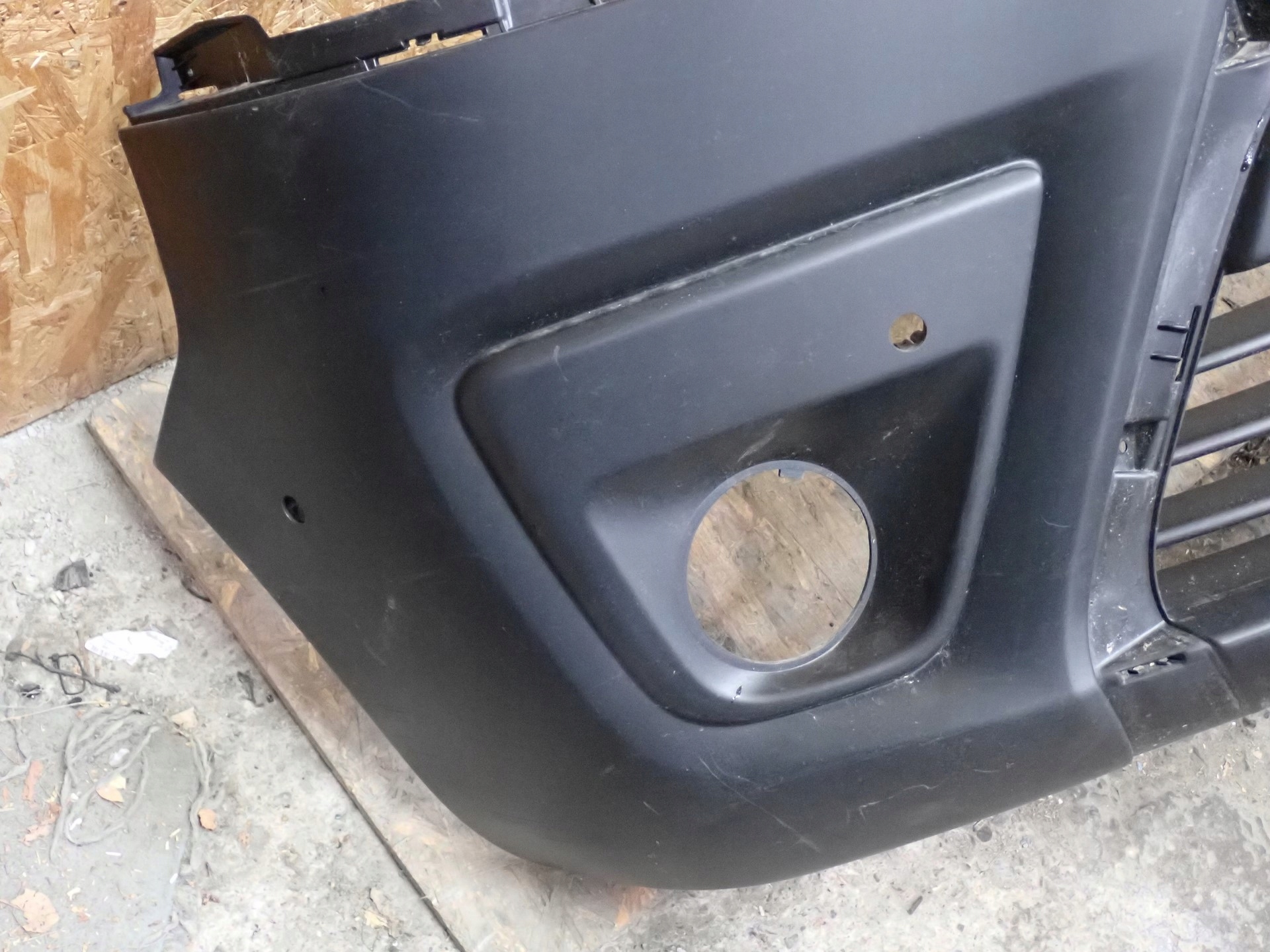 bumper front front TOYOTA PROACE 2016- 9811850577