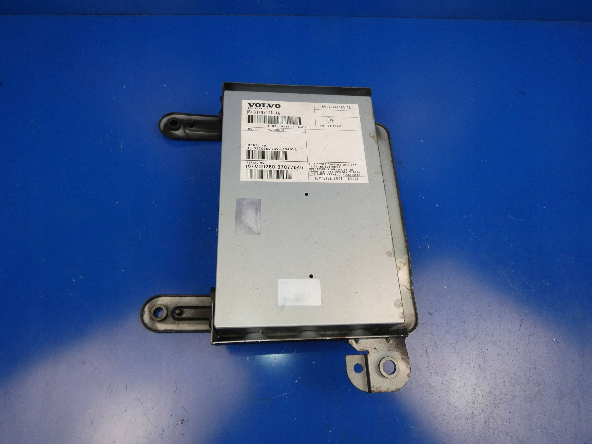 VOLVO XC60 e V60 S60 II AMPLIFICATORE AUDIO RADIA