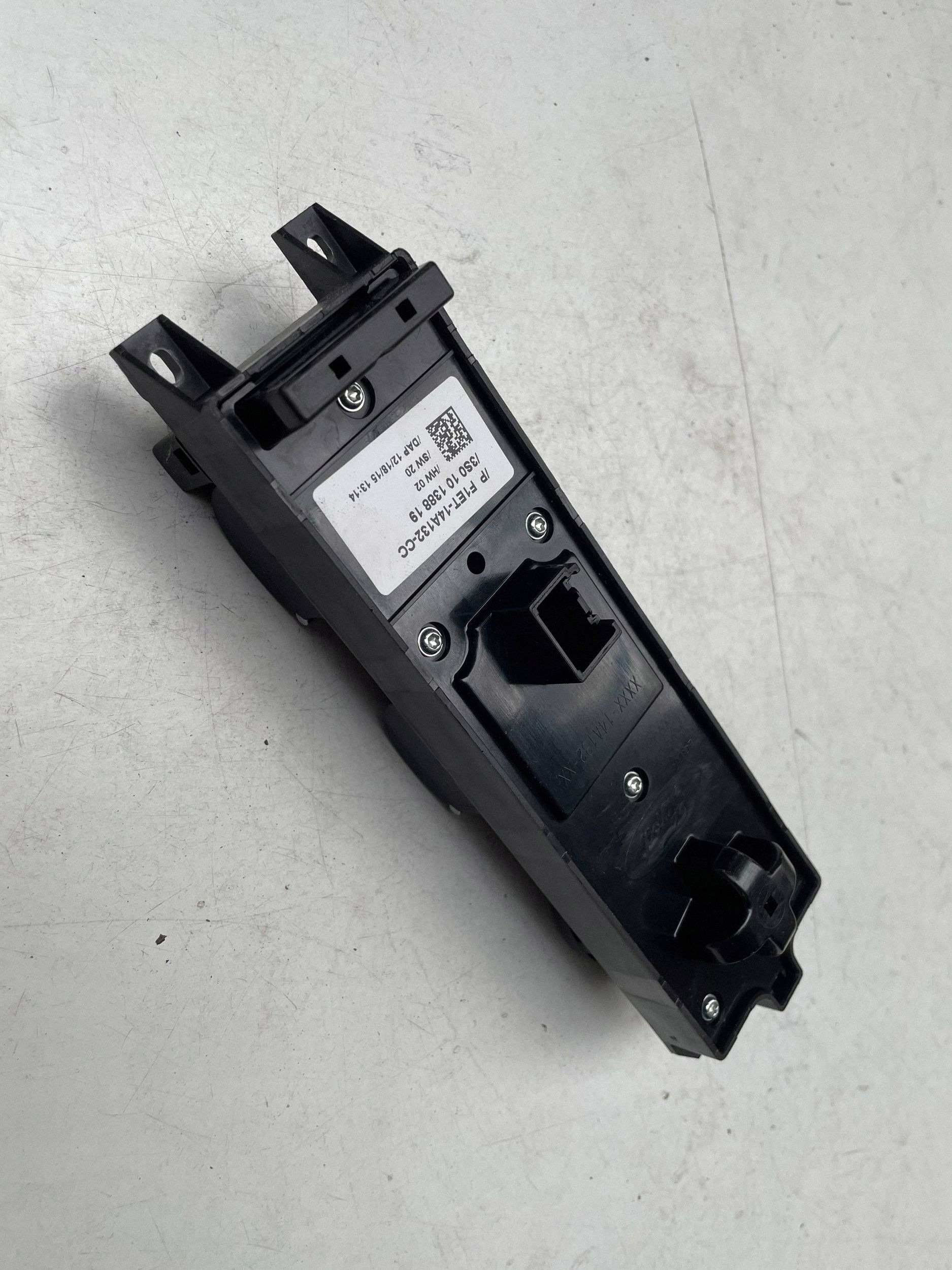 PANEL okna FORD FOCUS F1ET-14A132-CC originál!