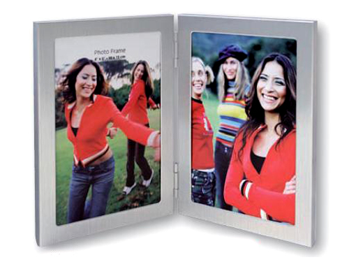 

Ramka podwójna stojąca na zawiasach zdjęcia 13x18