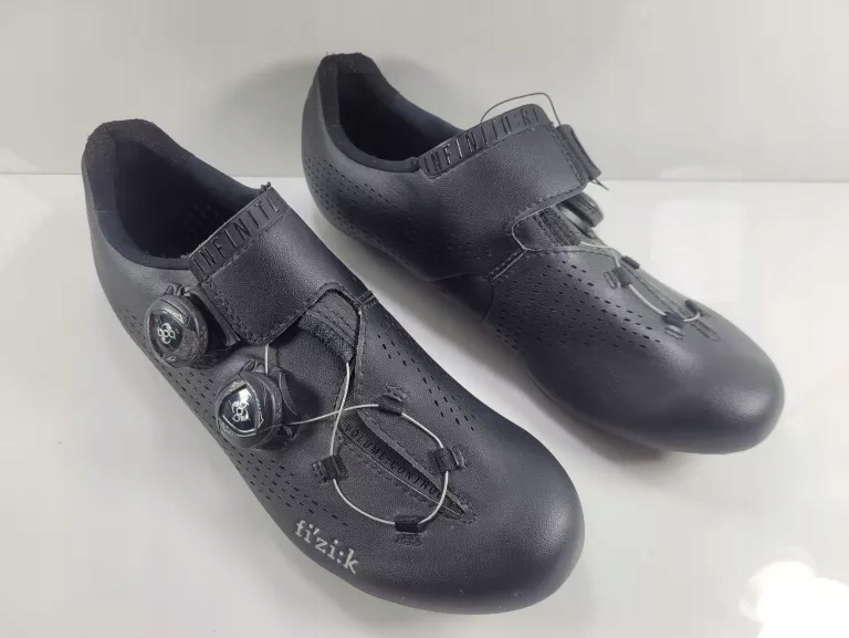 Buty wpinane w pedały Fizik R1 Infinito szosowe