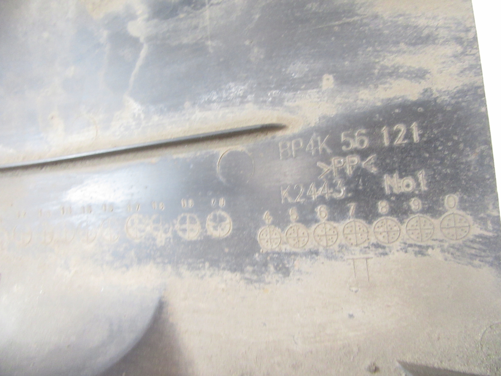 cover chassis of the engine left MAZDA 3 BL