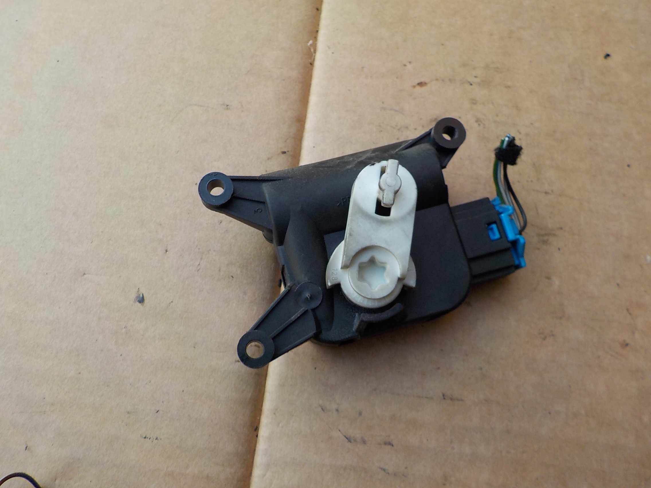 motor fűtés vw golf V 1K1907511C 2007r