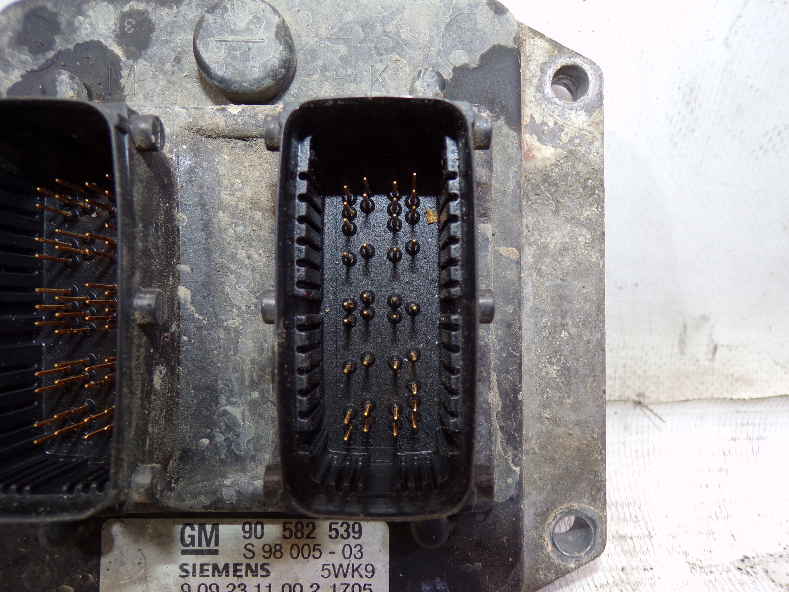 running board STARTOWY OPEL ZAFIRA A 1.8 90582539