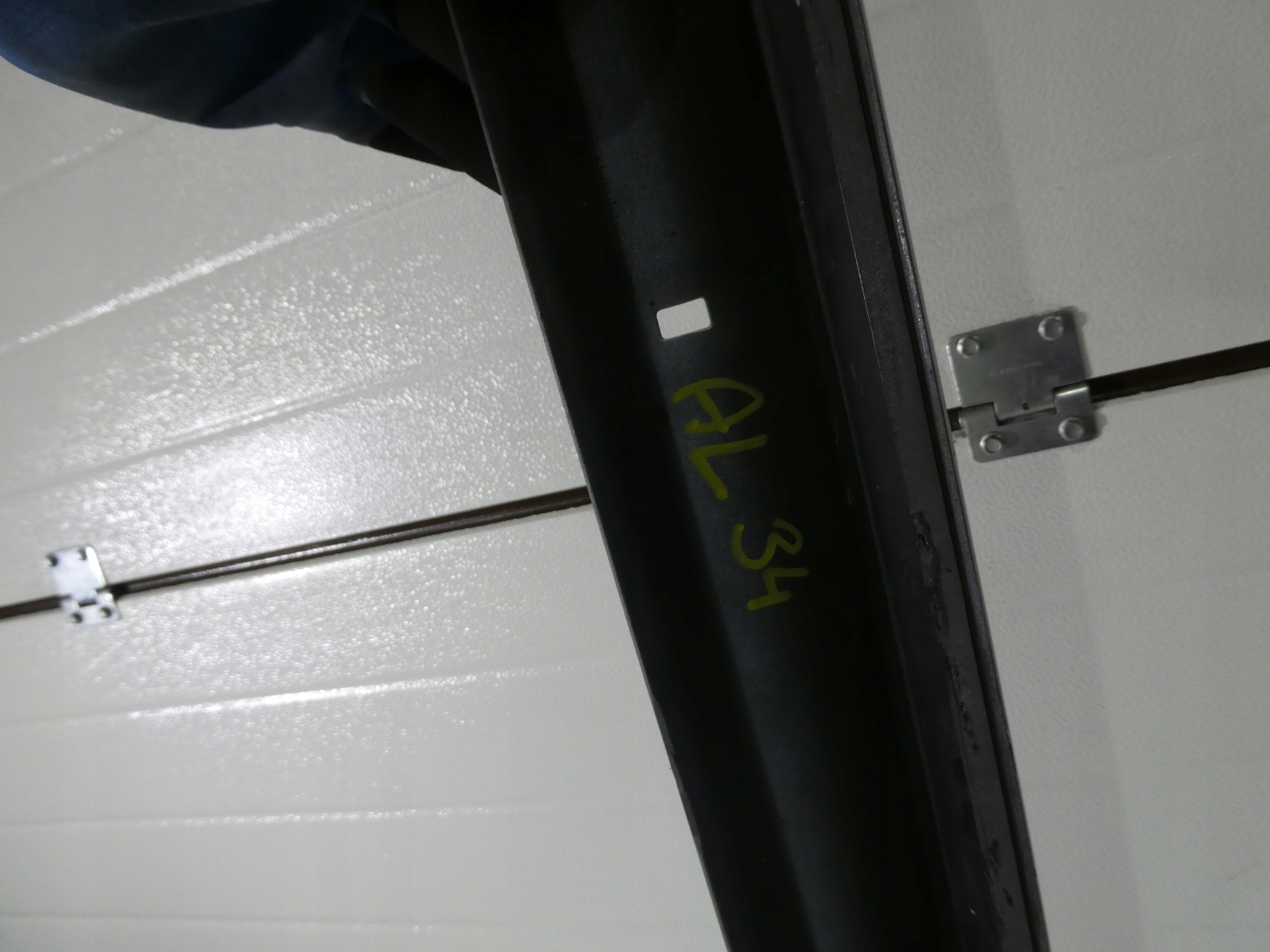 SKODA YETI 5L0 moulding threshold left 5L0853855A