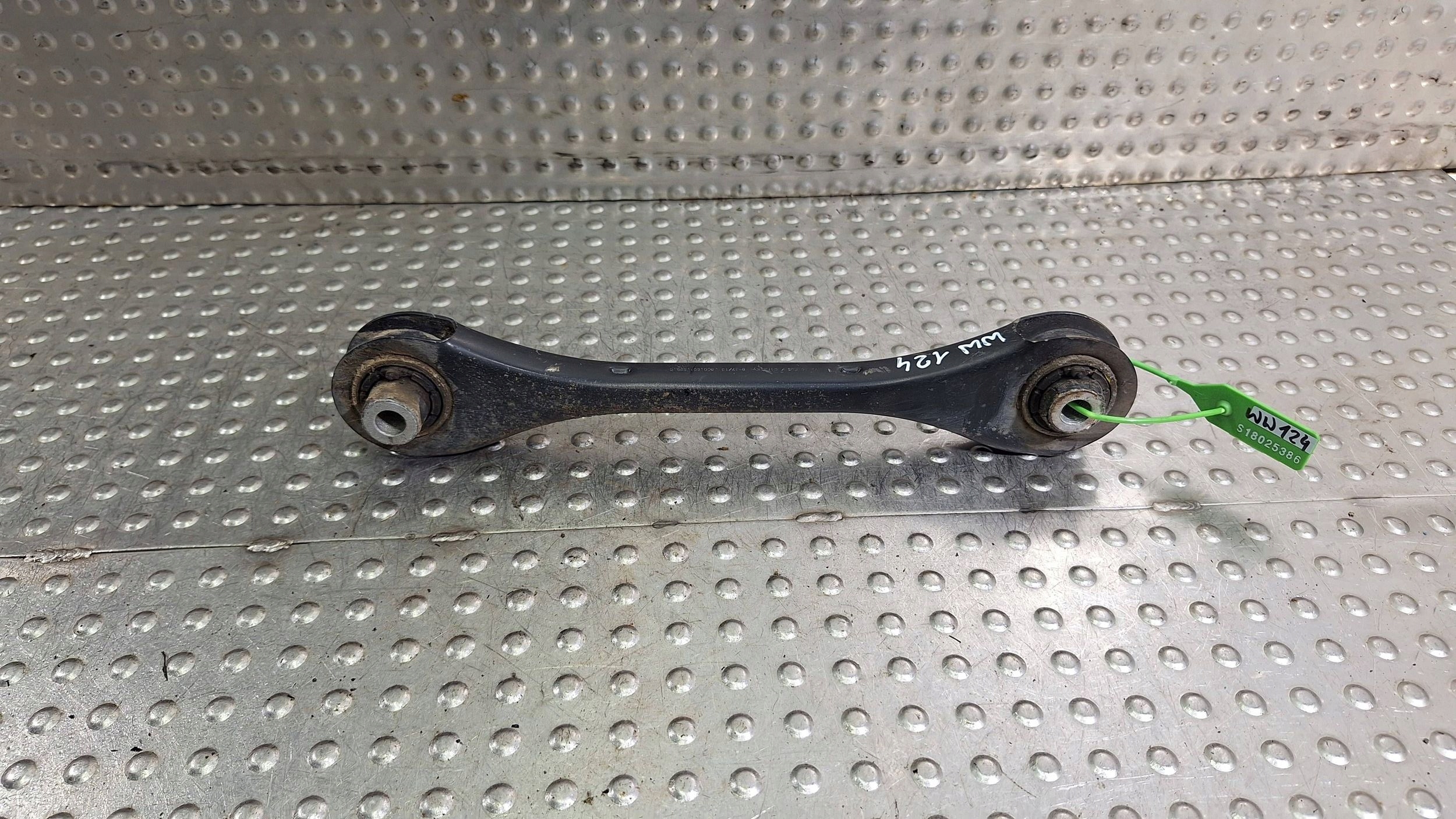 Querlenker rechts links heck 5Q0501529C A3 8V GOLF VII OCTAVIA III LEON III T ROC