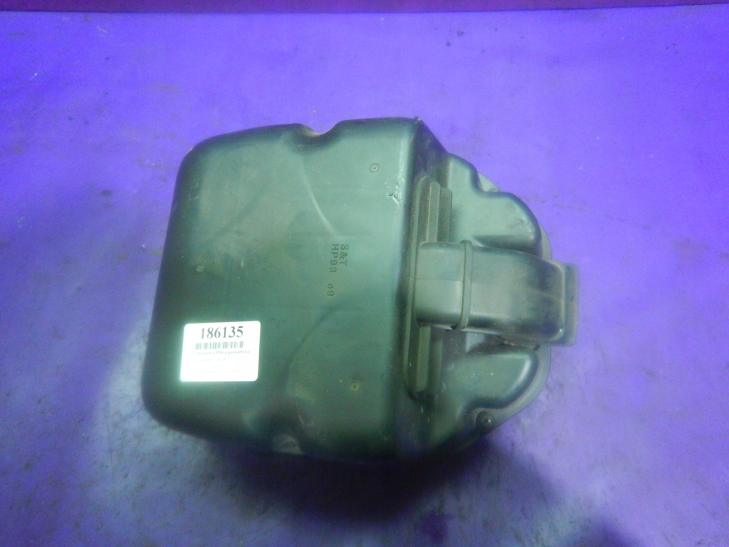 HP93E9 - HYOSUNG COMET GT 650 10-КОРПУС ВОЗДУШНОГО ФИЛЬТРА