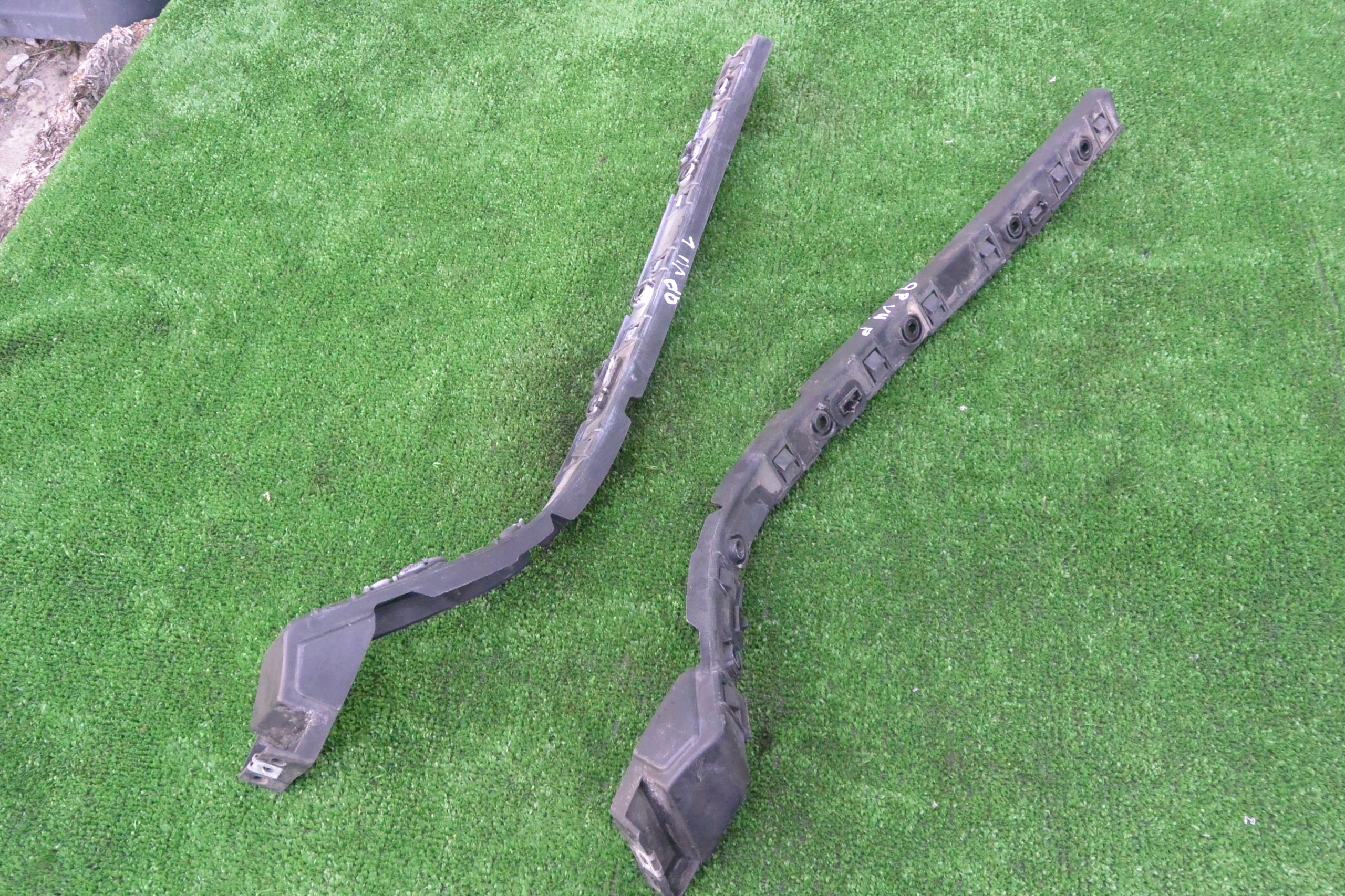 670001617 670001618 - ЗАДНИЙ БАМПЕР MASERATI QUATTROPORTE VI