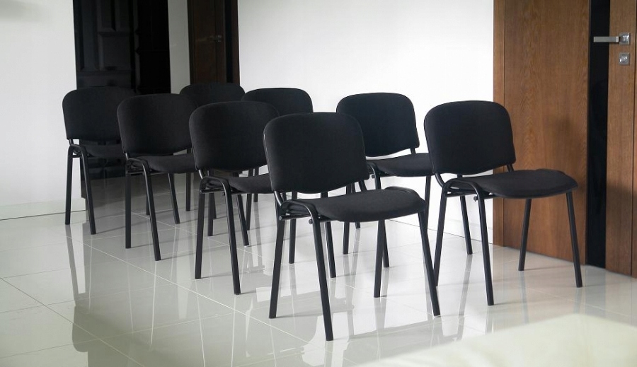 Krzesło ISO CZARNE BL EF019 CZARNE Nowy Styl Szerokość siedziska 47 cm