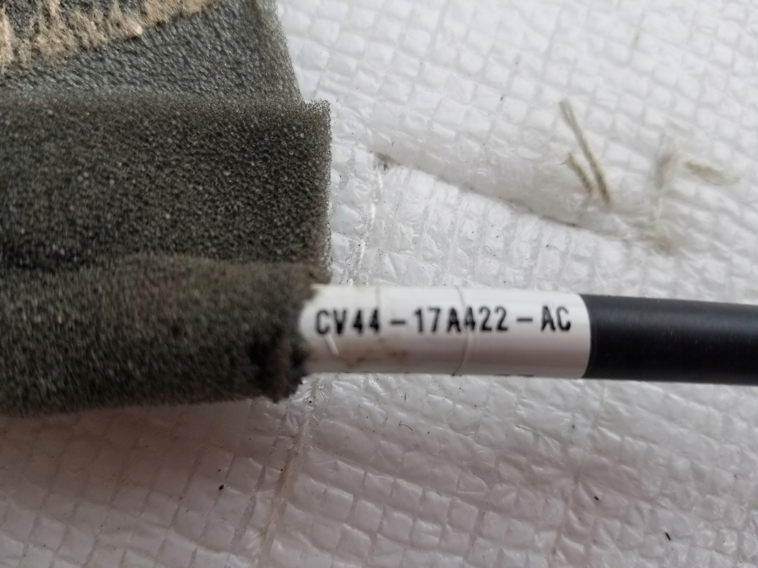 CV44-17A422-AC - Шланг заднего омывателя для Ford Kuga Mk2 lift