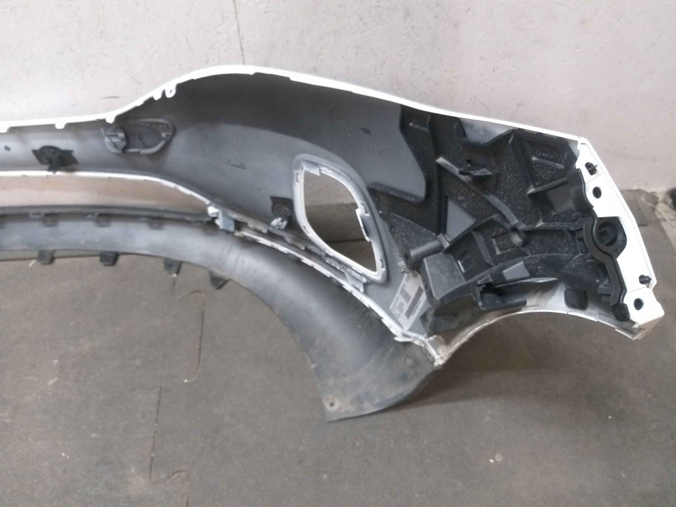 bumper front MERCEDES EQA A243