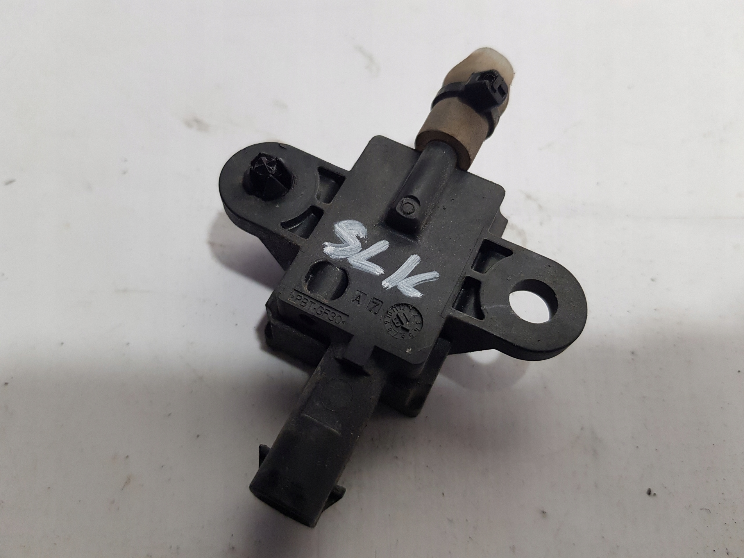 MERCEDES SLK R172 SLC W172 impact sensor 1729058300