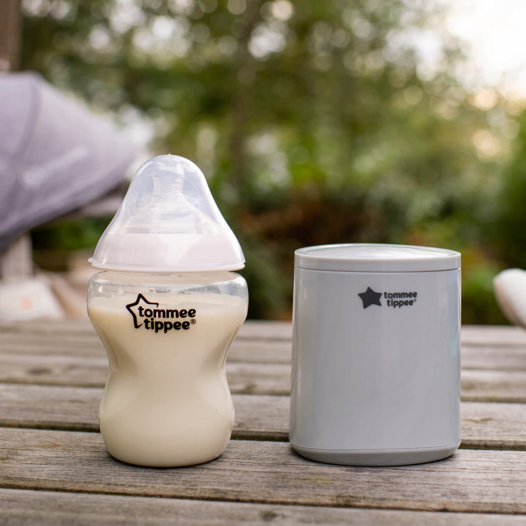 TOMMEE TIPPEE LetsGo Przenośny Podgrzewacz Butelek USB Elektryczny Lekki — miniatura 3