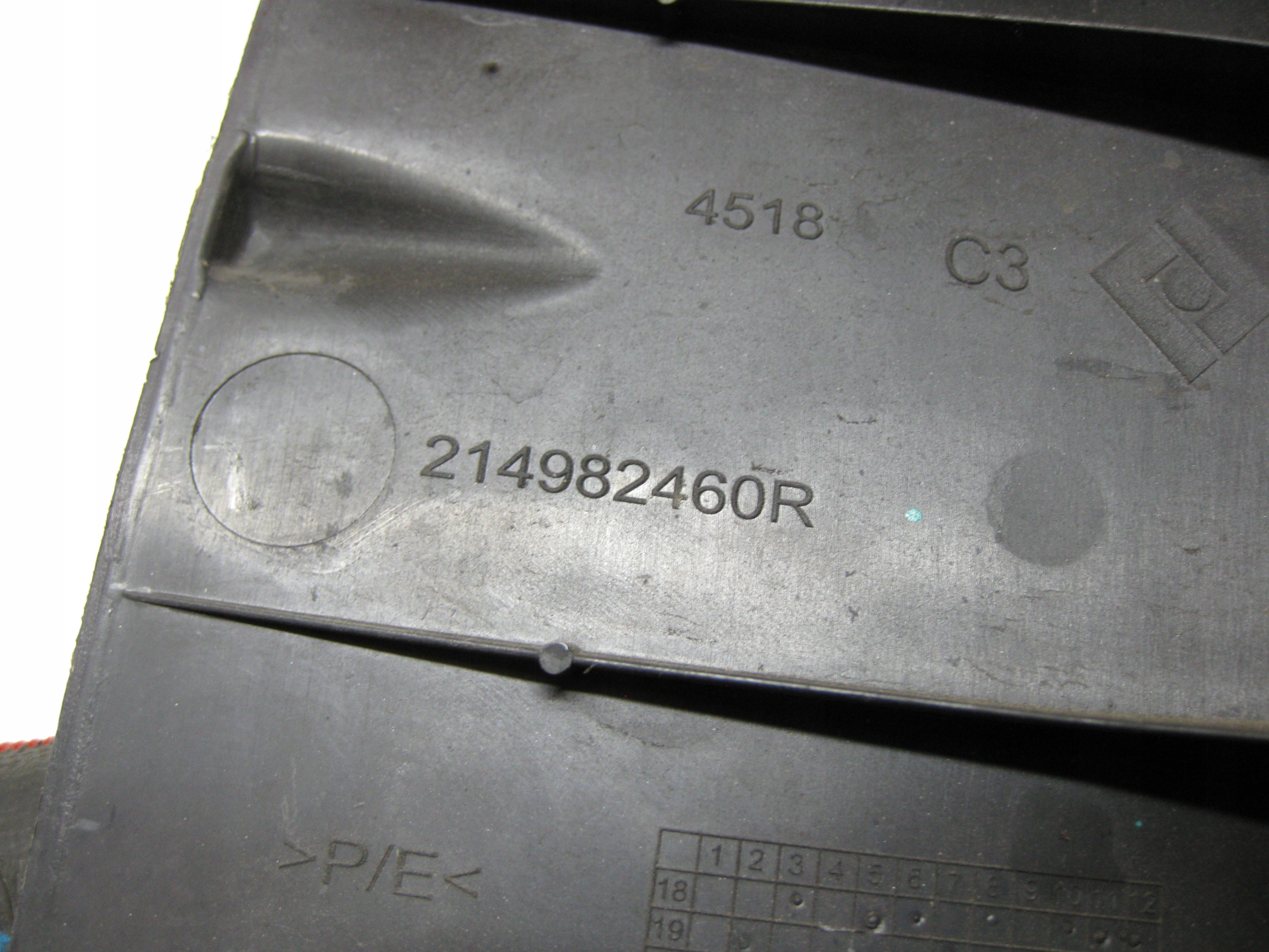 RENAULT MASTER III luftansaugkanal PO 2019R 214982460R