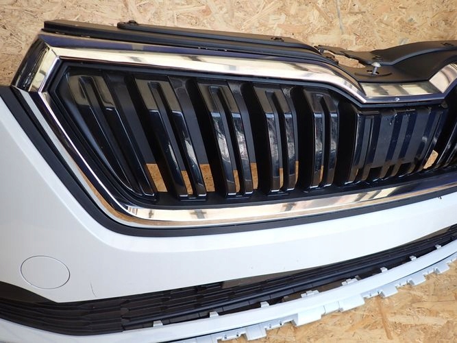 SKODA KAMIQ 19- Frontstoßstange vorne air luft boki abdeckung