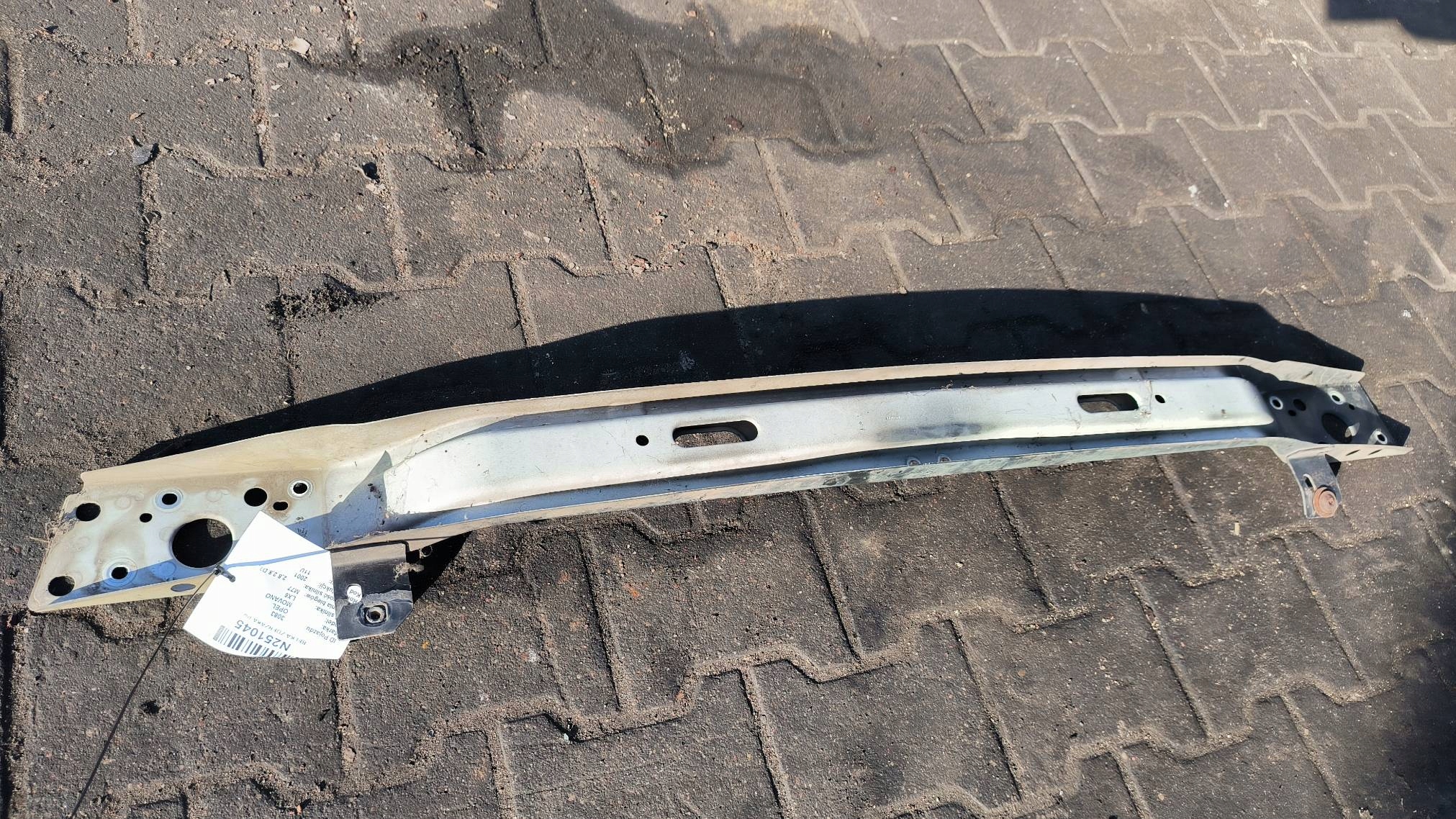 Traverse pare choc Avant OPEL MOVANO