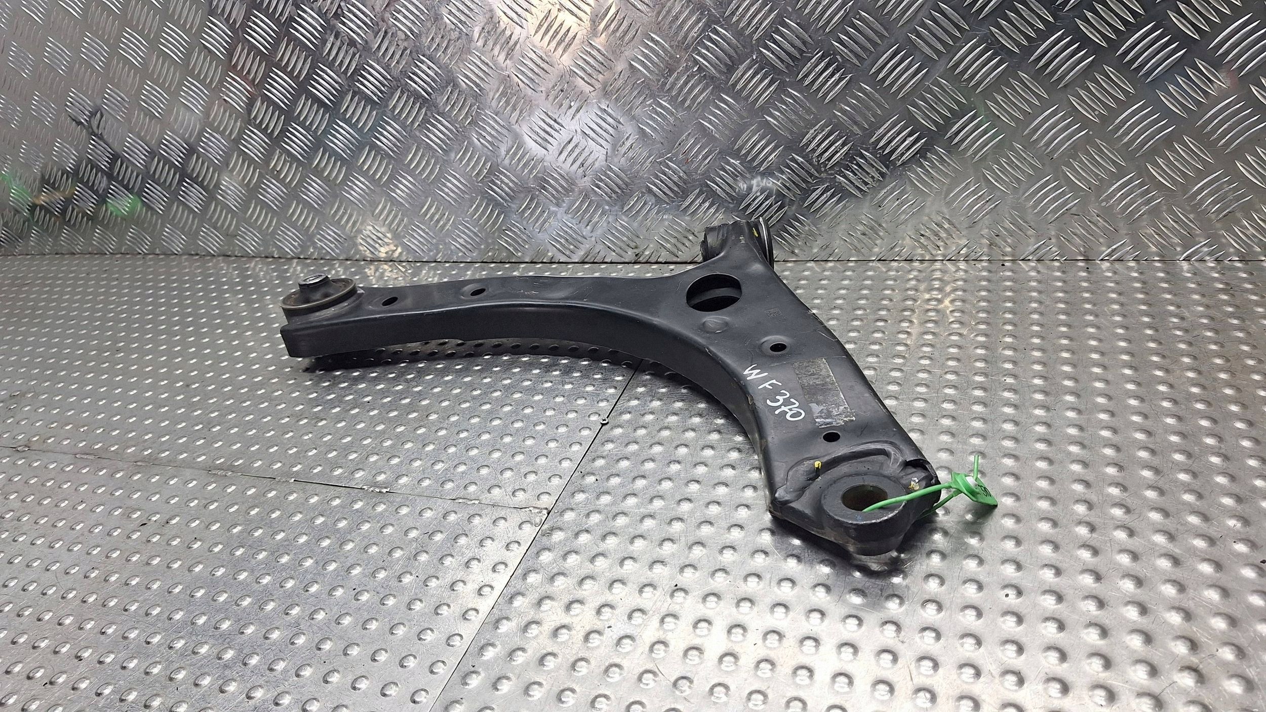 arm right front RK31-3A052-AA FORD TRANSIT MK8 CUSTOM 2.0 ECOBLUE