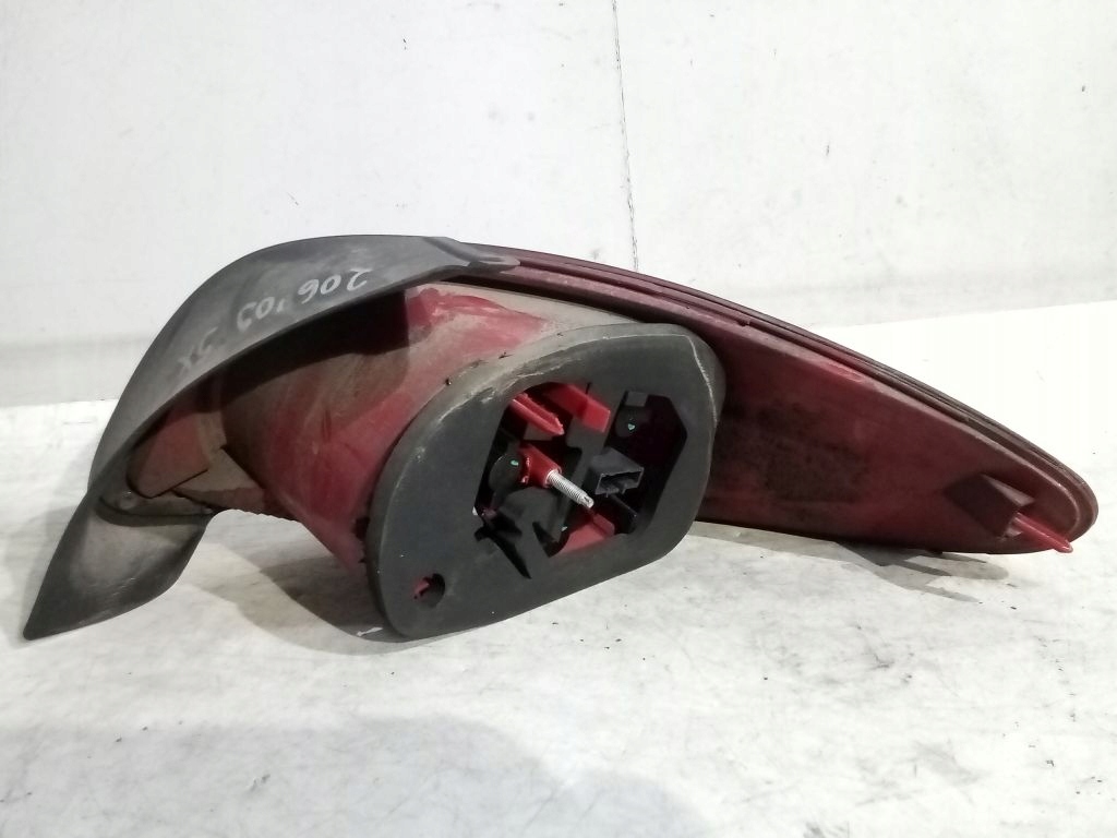 Peugeot 206 lift light left rear part rear