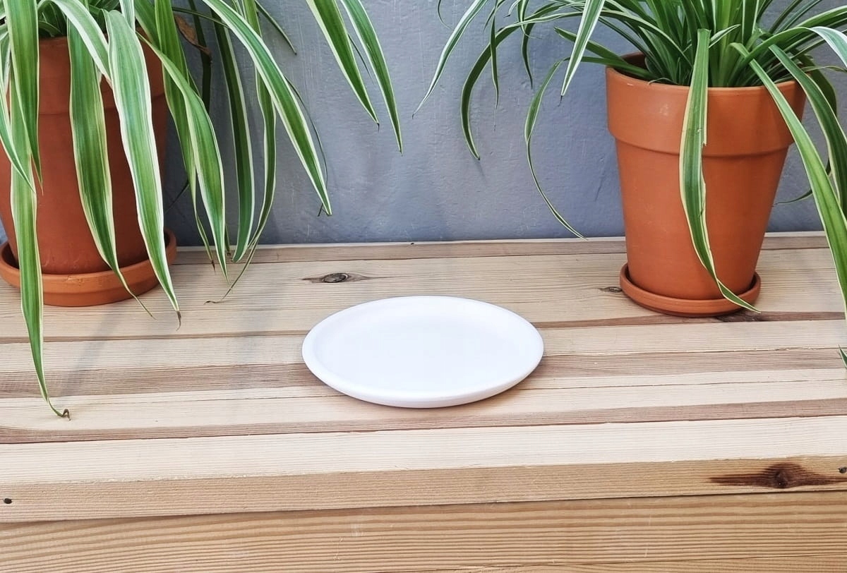 Podstawka pod doniczkę CERAMICZNA BIAŁA 16cm - spodek doniczkowy Szerokość produktu 16 cm