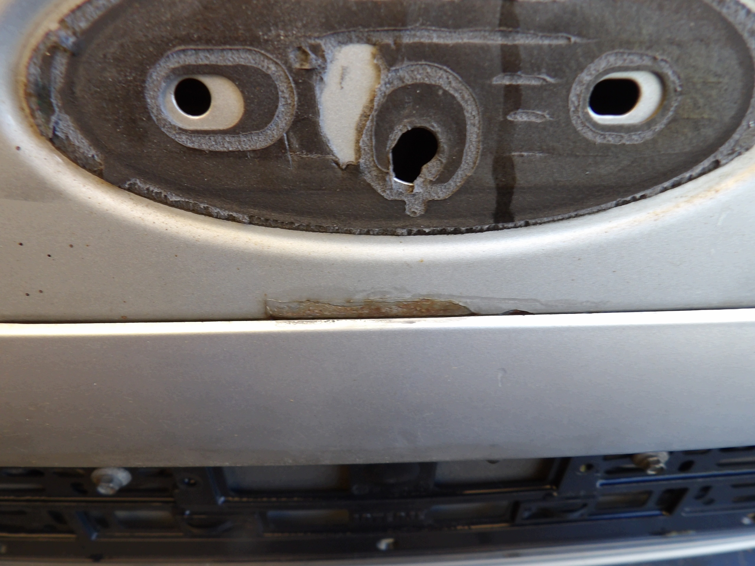 Ford C-max and 2,0 TDCI trunk door boot 03